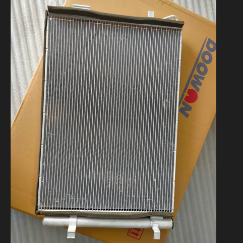 OEM 97606-H2000 97606H2000 97606H8000 97606-H8000 Automotive Air Condensers for KIA K2 Pegas FORTE