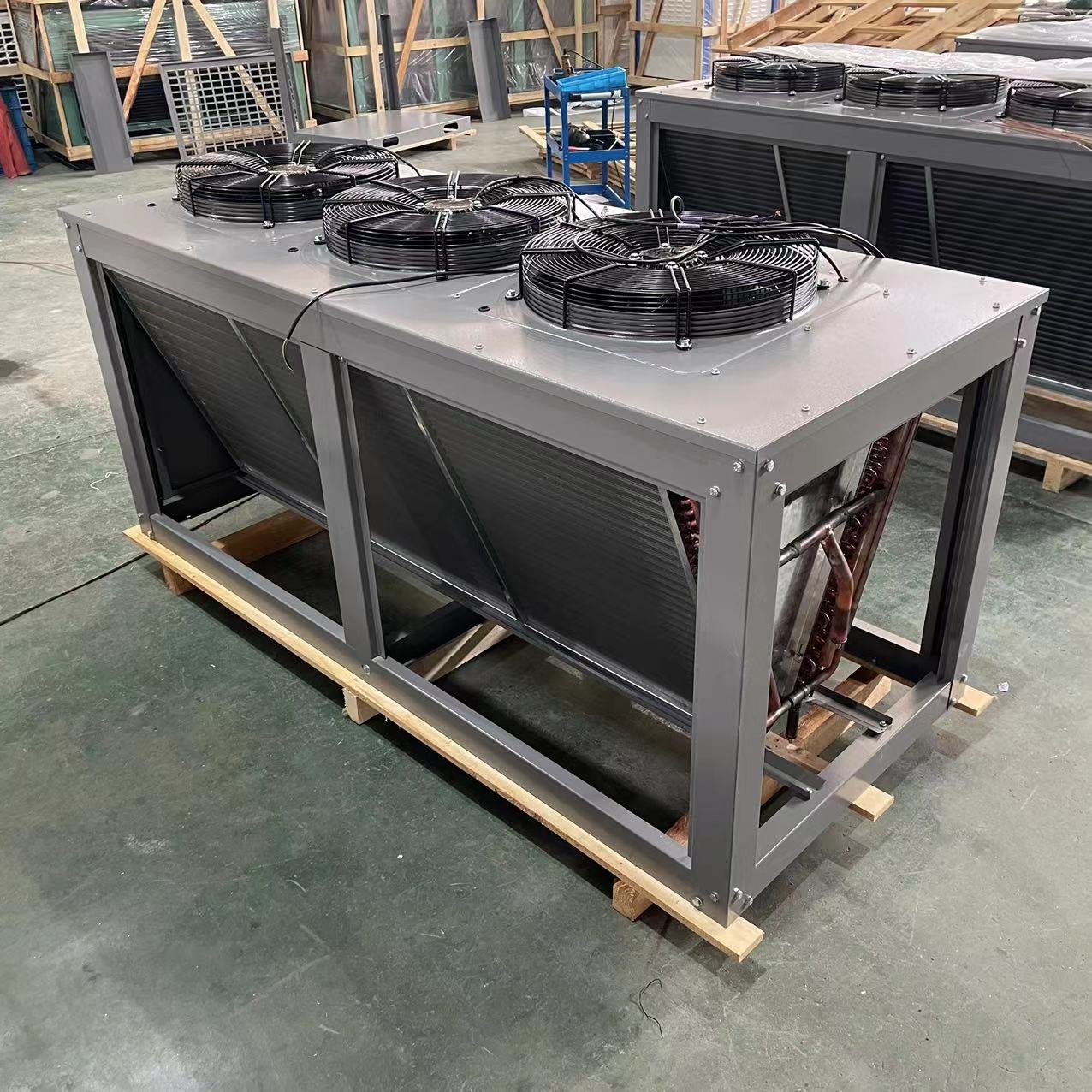 Air-cooled Condenser Low-noise V-type Compressor Dry Cooler Installed Outside the Cold Chamber