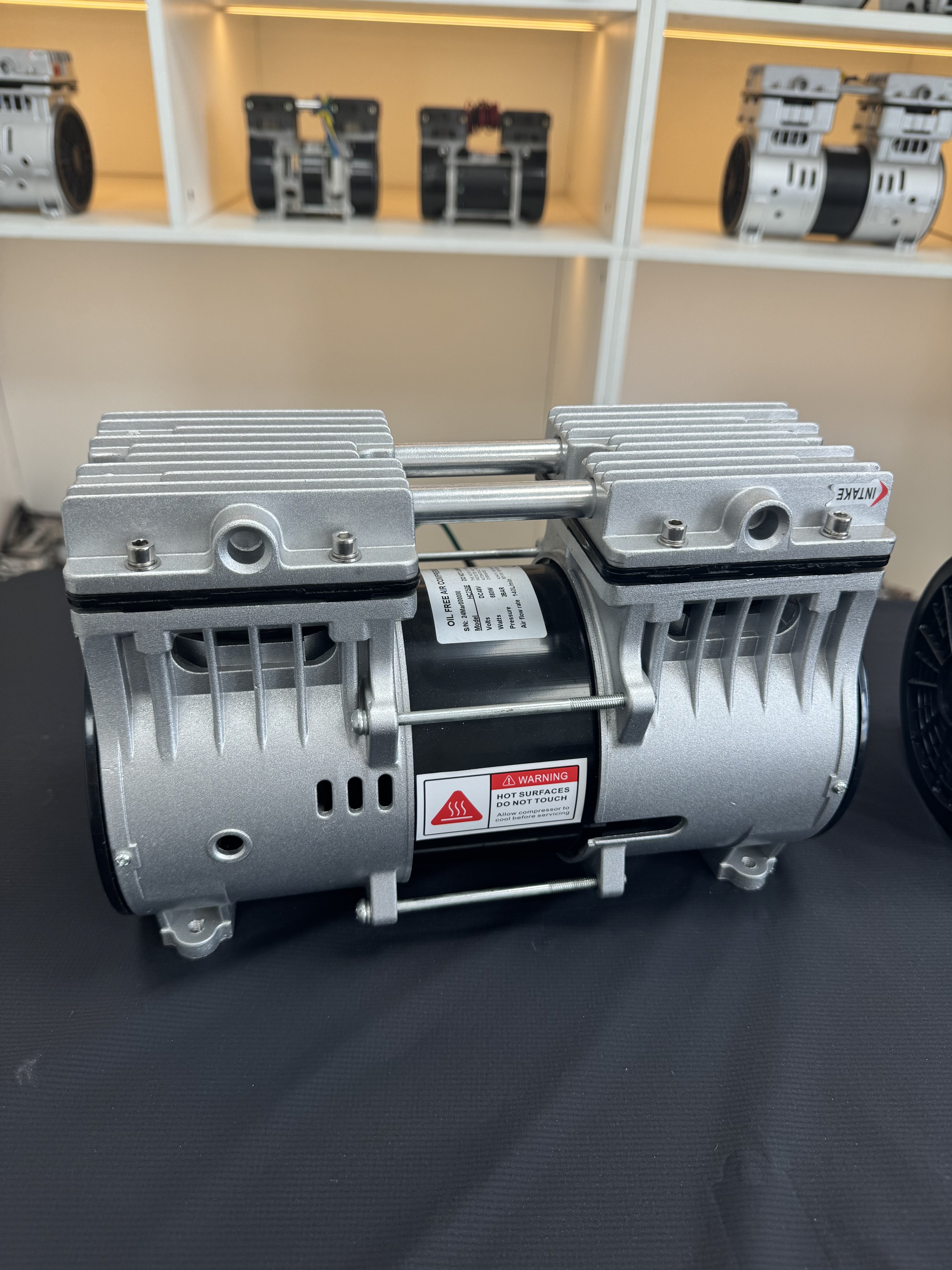 Hot Sale 0.55KW 0.75HP 8L Oil-Free Mini Industrial Electric air Compressors Compressor Dental Compressor Oil Free Head