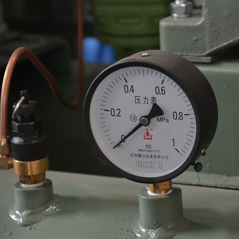 0.5mpa Electric Engine Piston Air Compressor W-2.6/5 Portable Reciprocating Pump Mining Compressor Prices South Africa 240L