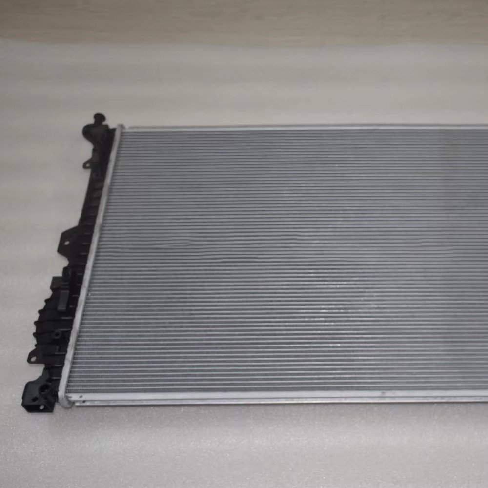 OEM LR075359 J9C7324 Radiator A/C Air Conditioning Condenser for Land Rover Discovery Sport 2015 - Range Rover Evoque 2012
