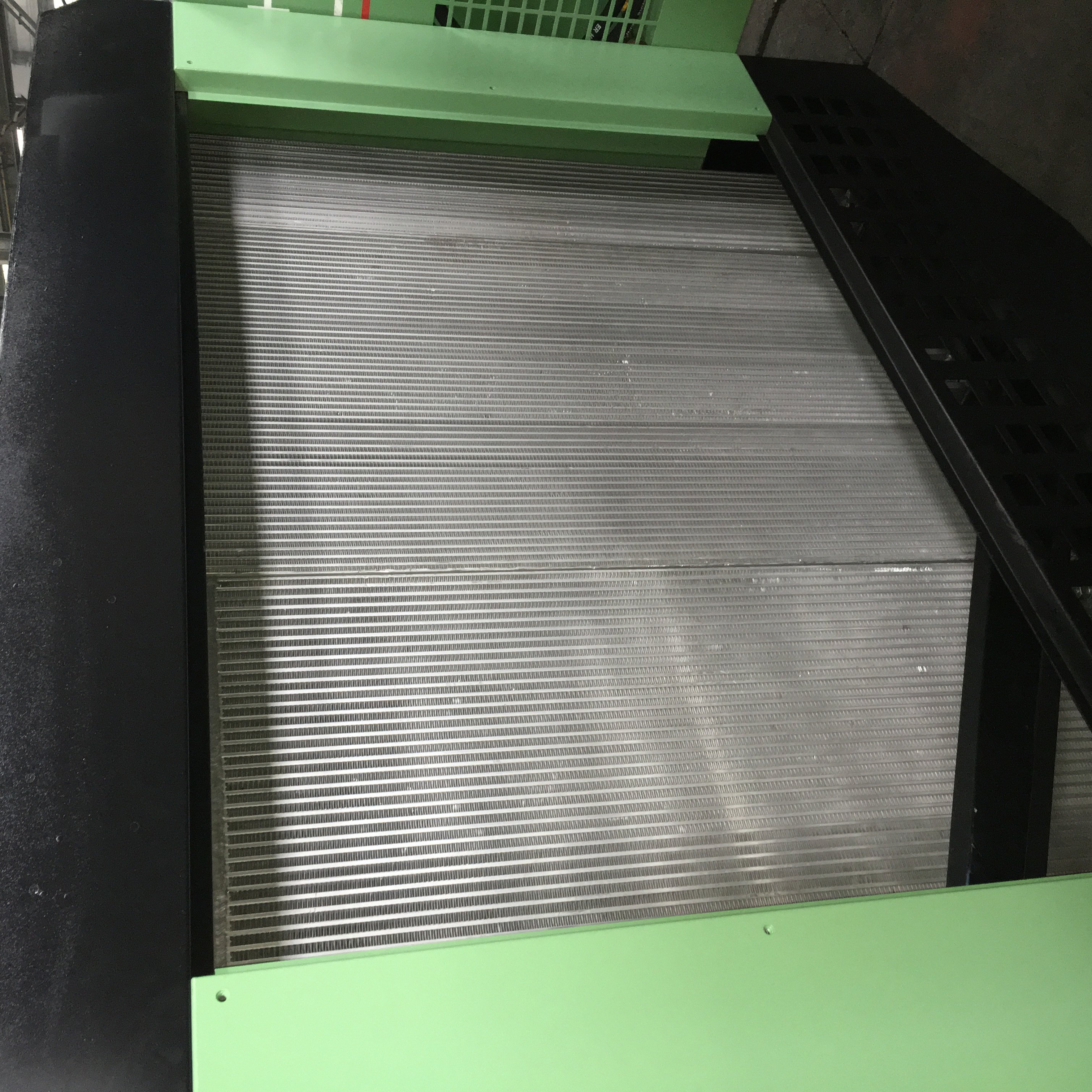 Factory Sale Kaishan diesel Powered Drilling Used 25-30bar air Compressor for Boreholes Drilling