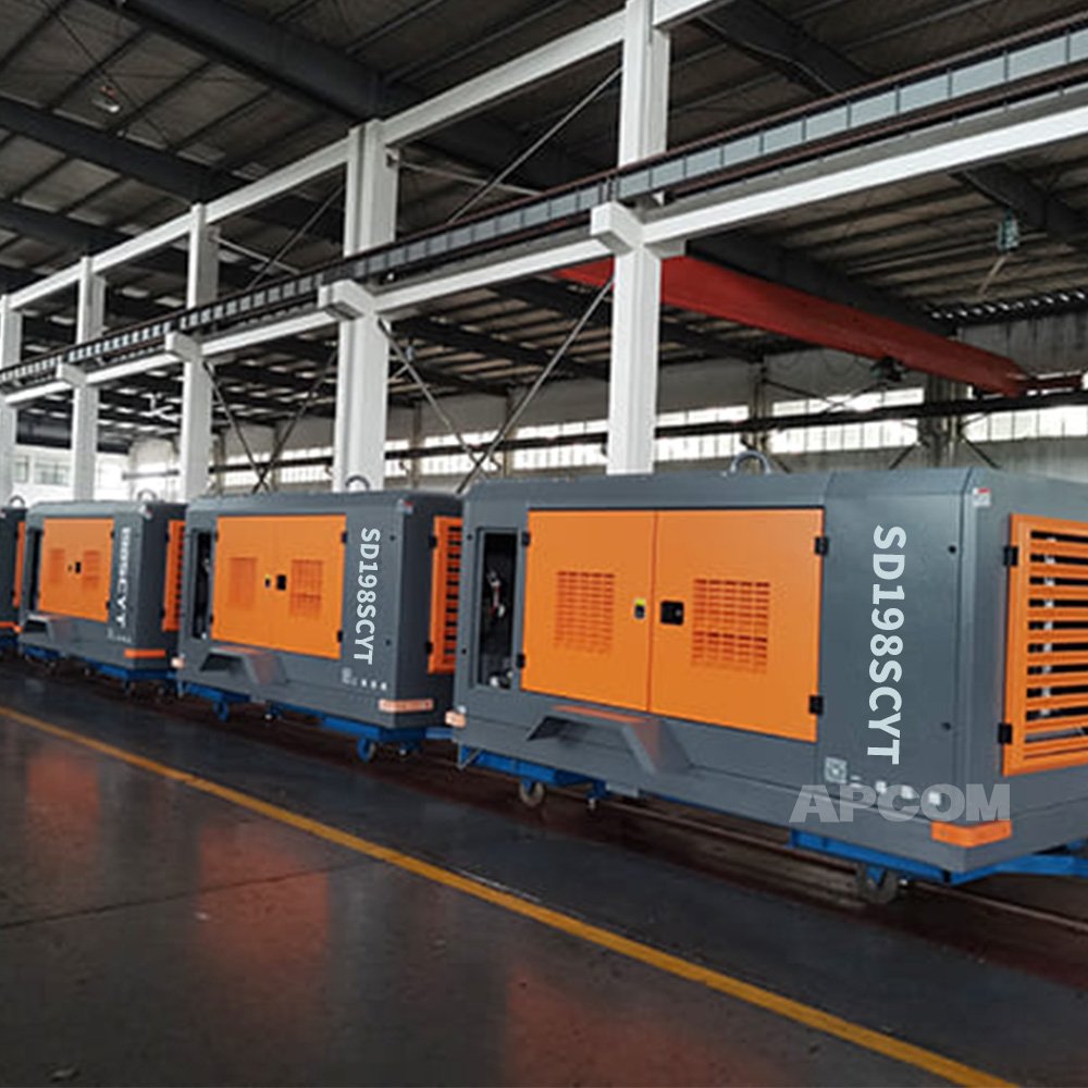 APCOM 20m3 20bar 700cfm Cummins Mining air Compressor 20 bar 700 Cfm Cummins diesel Engine Screw air Compressor with 2 Wheel