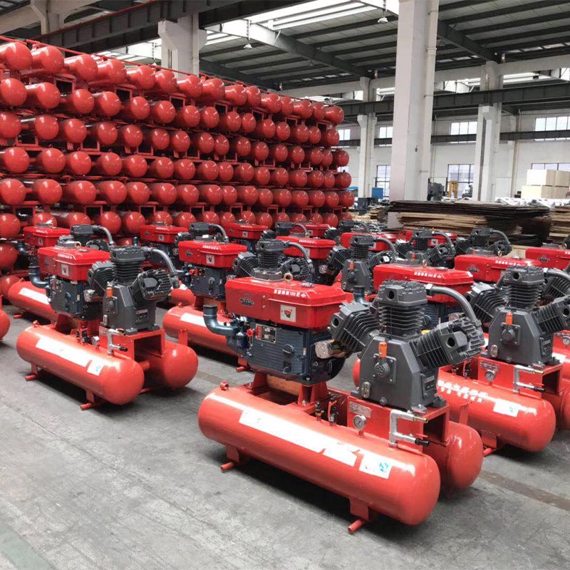 Hongwuhuan Factory Price Small Mini Belt Driven 7bar Mining Diesel Engine Mobile Piston Air Compressor for Mineral Equipment