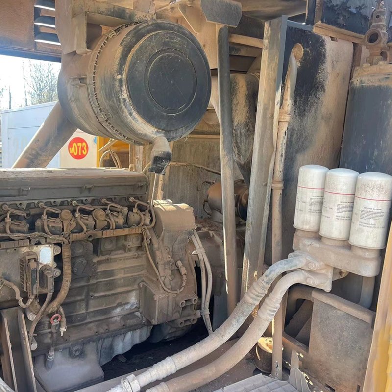 Used Atlas Diesel Air Compressor 12Bar 237kW Portable Screw Air Compressor 1604330200 XAHS416