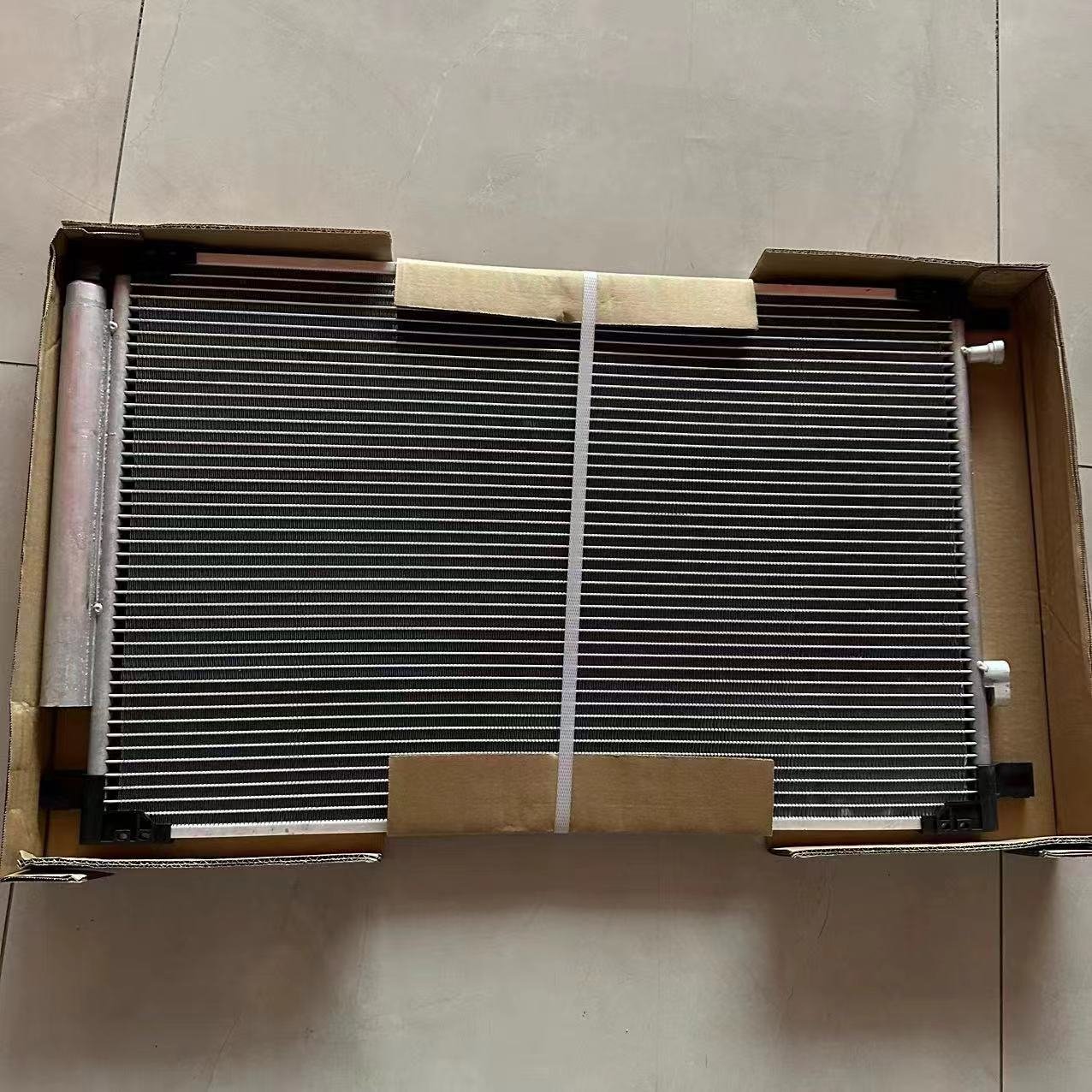 884A0-06010 High-quality Automotive Parts for AVALON Air Conditioning Condenser