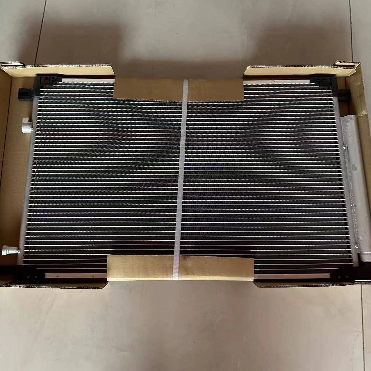 884A0-06010 High-quality Automotive Parts for AVALON Air Conditioning Condenser