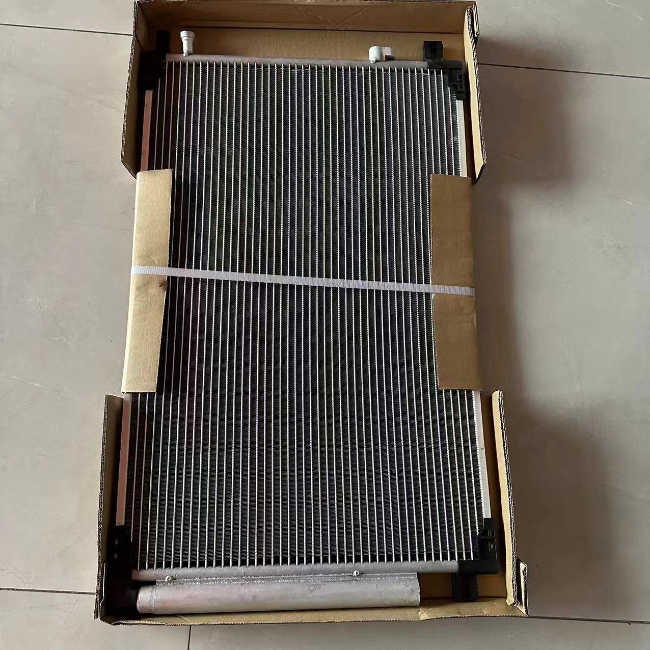 884A0-06010 High-quality Automotive Parts for AVALON Air Conditioning Condenser