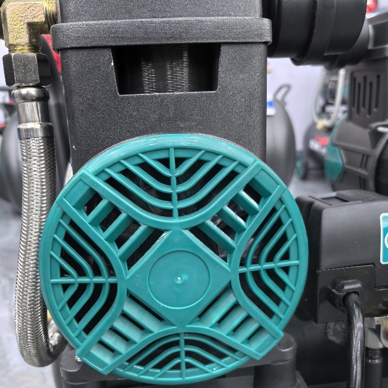 XUHU 4.4KW/5.5KW Silent Air Compressor 45KG with Double Tank Portable Four Cylinder Piston Oilless New Type Motor Configuration