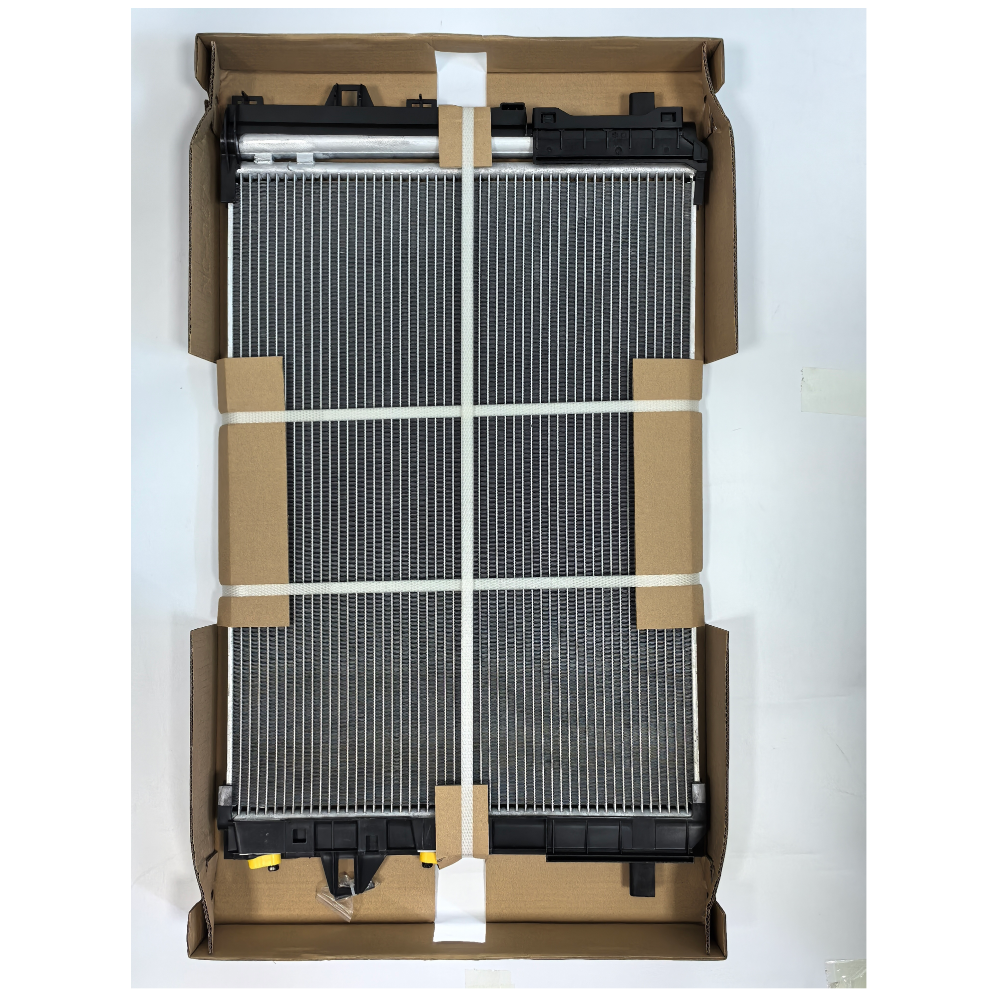 W246 246201/ C117 117305 X156 156943 GLA 200 / W176 176046 Refrigerant Condenser(air Conditioning Condenser) OEM 2465000454