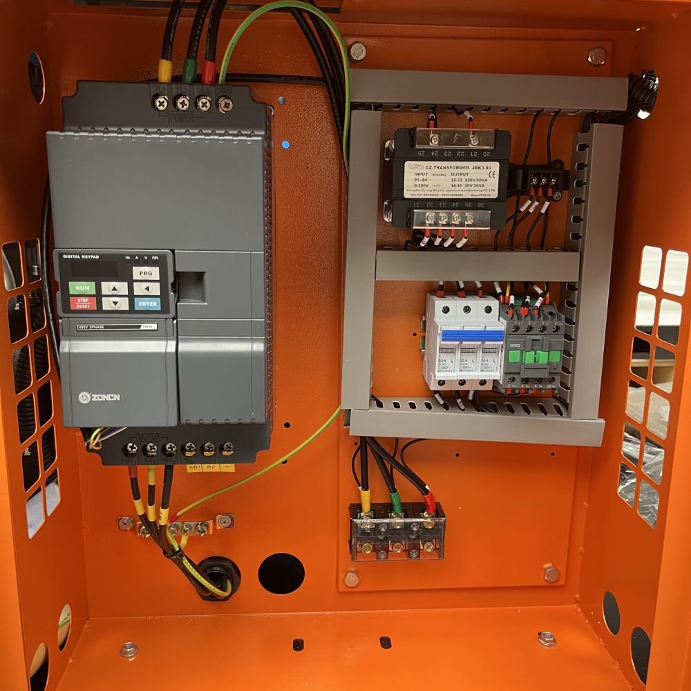Airking Aierken Industrial Grade Design High Quality Good Price Saving Energy 20HP 15Kw 8Bar Industrial Screw Air Compressor