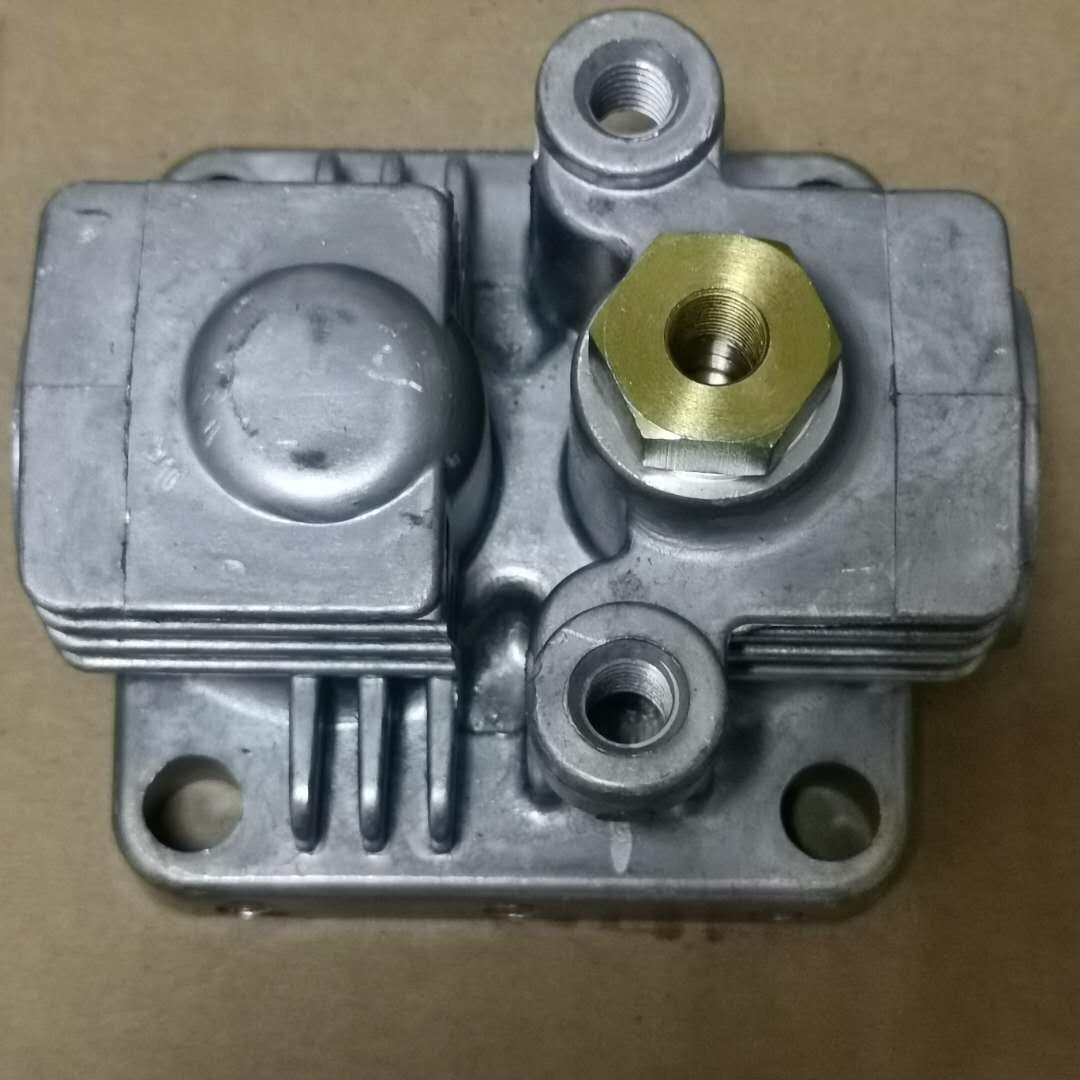 ME713272 air Compressor Head for Fuso 6D31 6D15 6D16 6D17