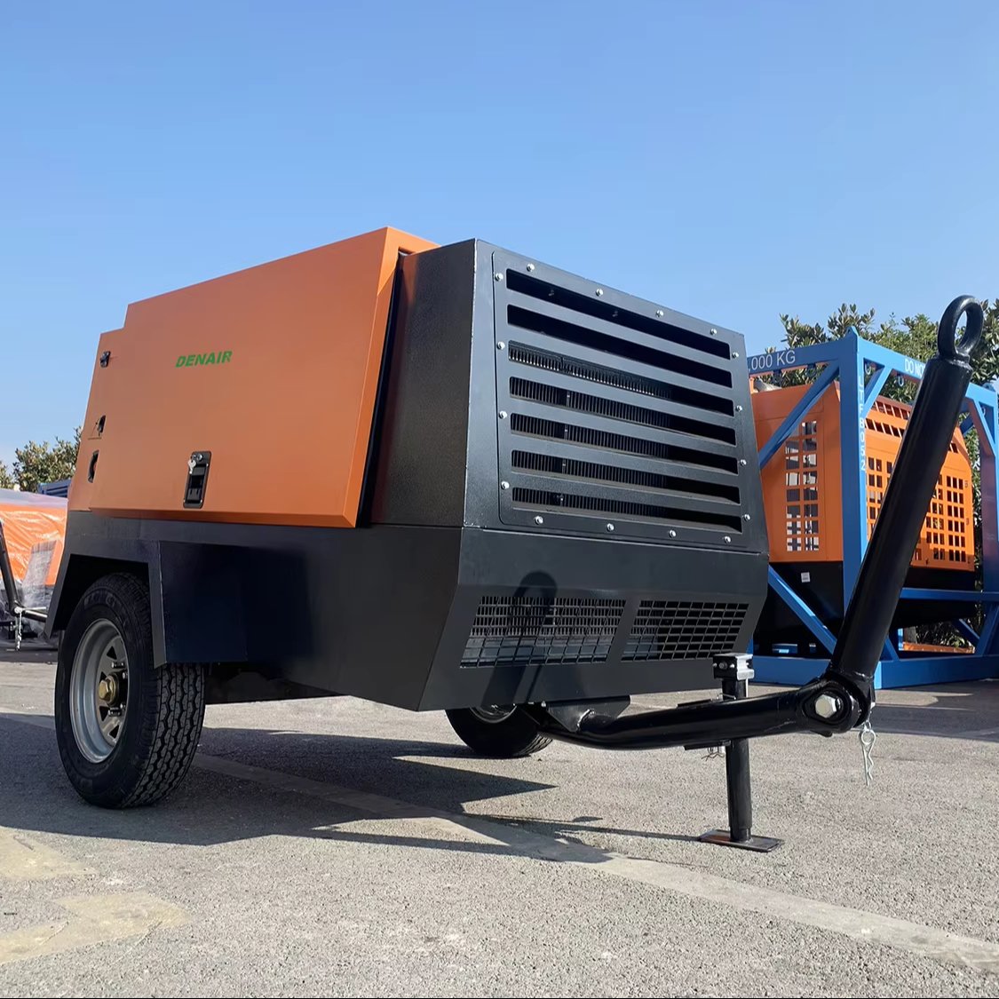 Industrial 185cfm Sandblasting Drilling Mining Diesel Portable Screw Air Compressor