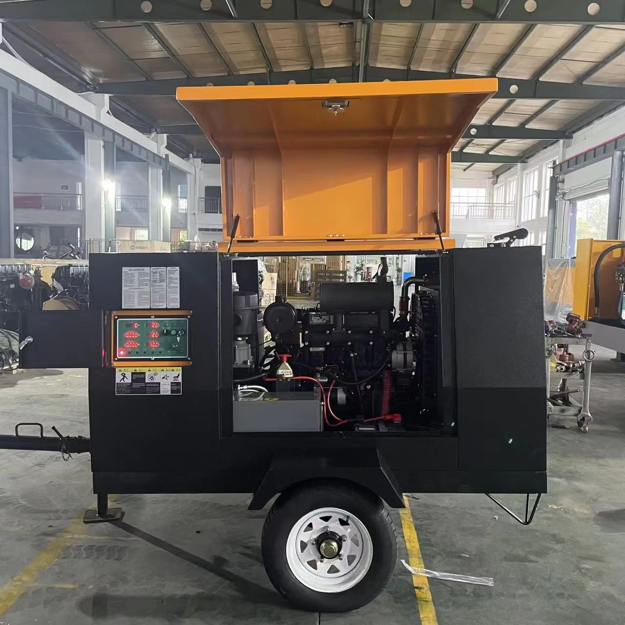 Factory Price Hot Selling 5m³/min 8bar 1400kg Portable Screw Diesel Air Compressor