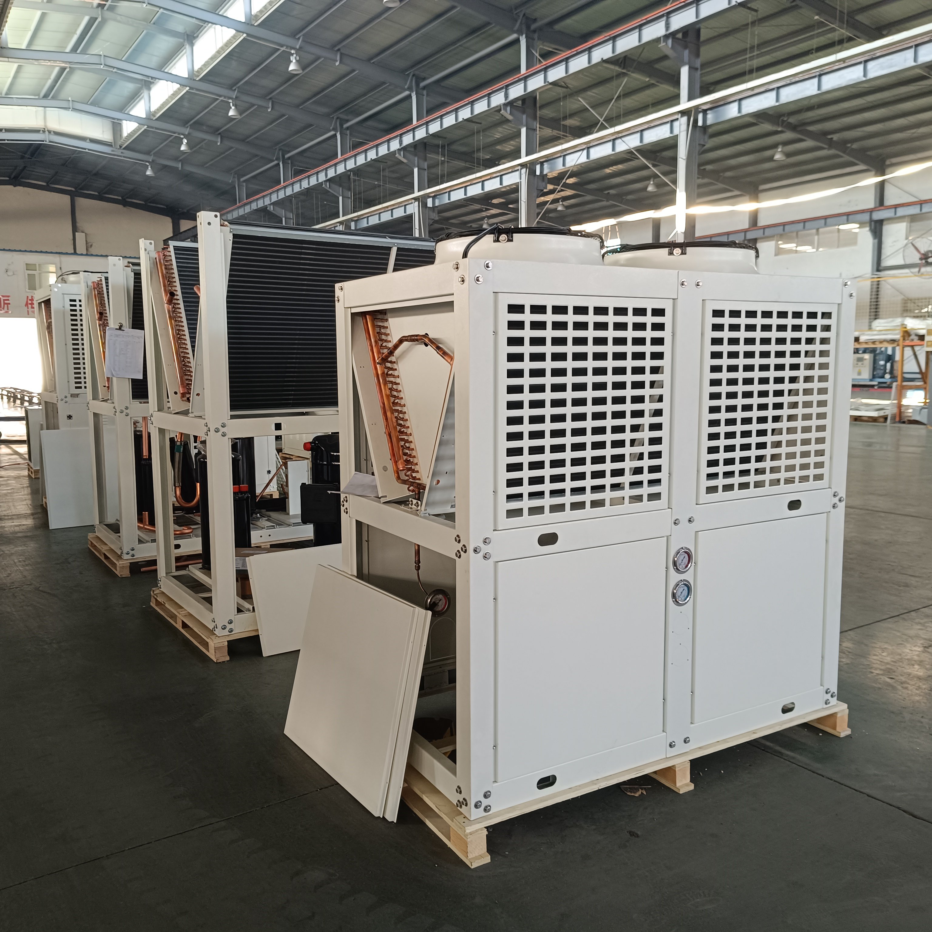 Automatic V-Shaped Top Air Outlet Energy Saving R404A for Bitzer Copeland Compressor Pump Motor Essential Core for Condensing Un