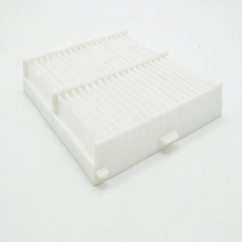 MQ502113 Distributor Auto Cabin Filter for Japanese Car 95861-71L00