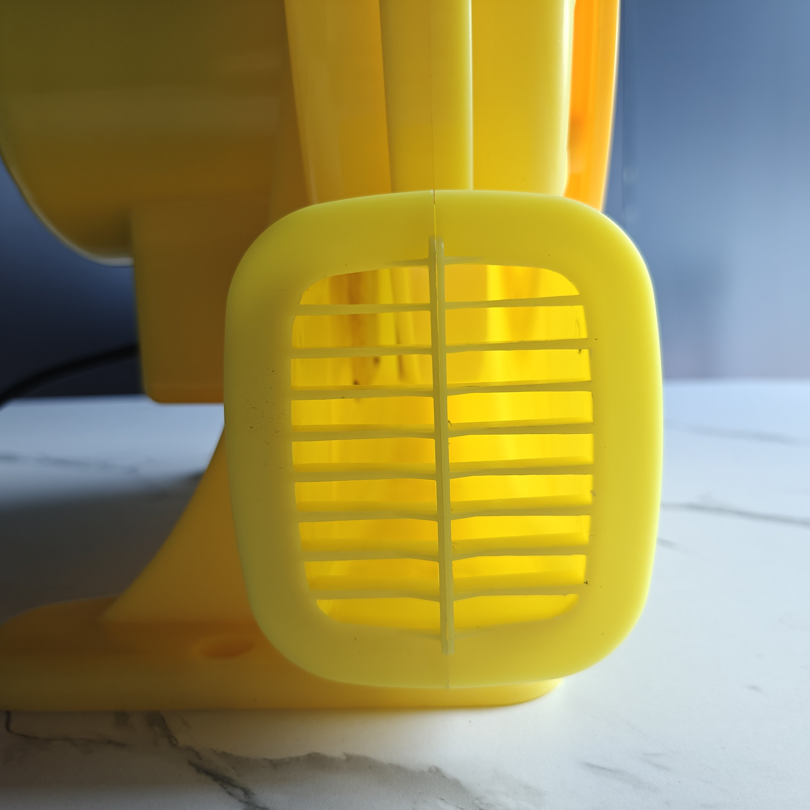 550W Silent Electric Industrial Centrifugal Air Blowers Fan Motor Yellow Plastic 230V Air Blower for Drying Cars Medium Pressure