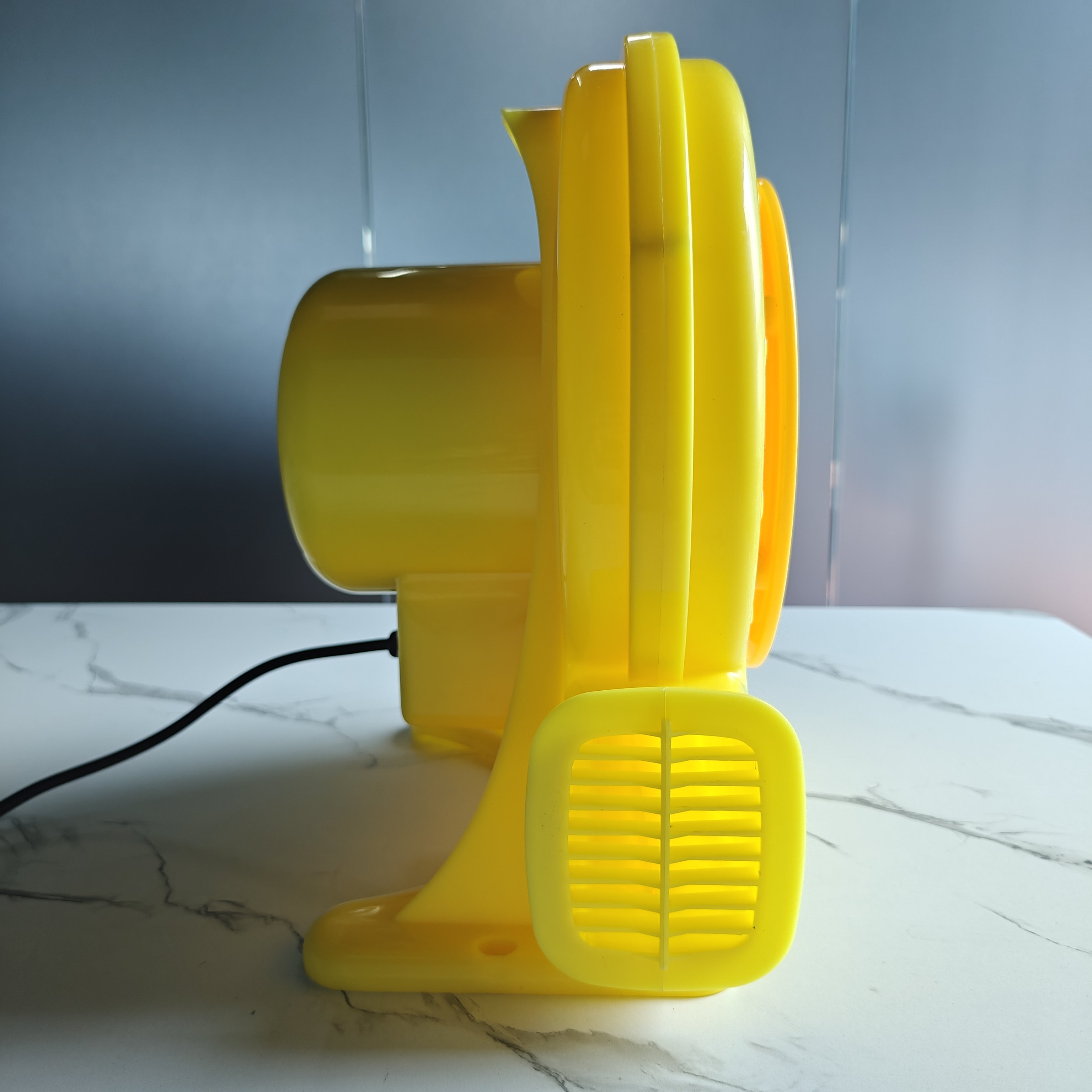 550W Silent Electric Industrial Centrifugal Air Blowers Fan Motor Yellow Plastic 230V Air Blower for Drying Cars Medium Pressure
