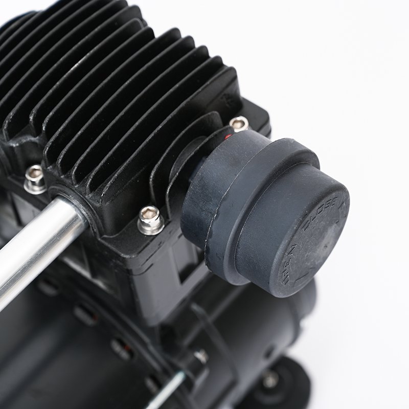 HCEM HC1500A Portable Low-Noise Piston Aeration System Medical Oxygen Compressor Aerator Pump for Pond