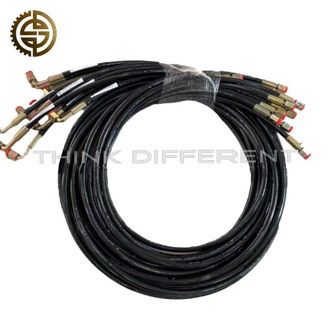 For SINOTRUK HOWO Truck Parts WG9719820207/600mm WG9719820206 /2600mm Cabin Hydraulic Hose Single Bend Hose