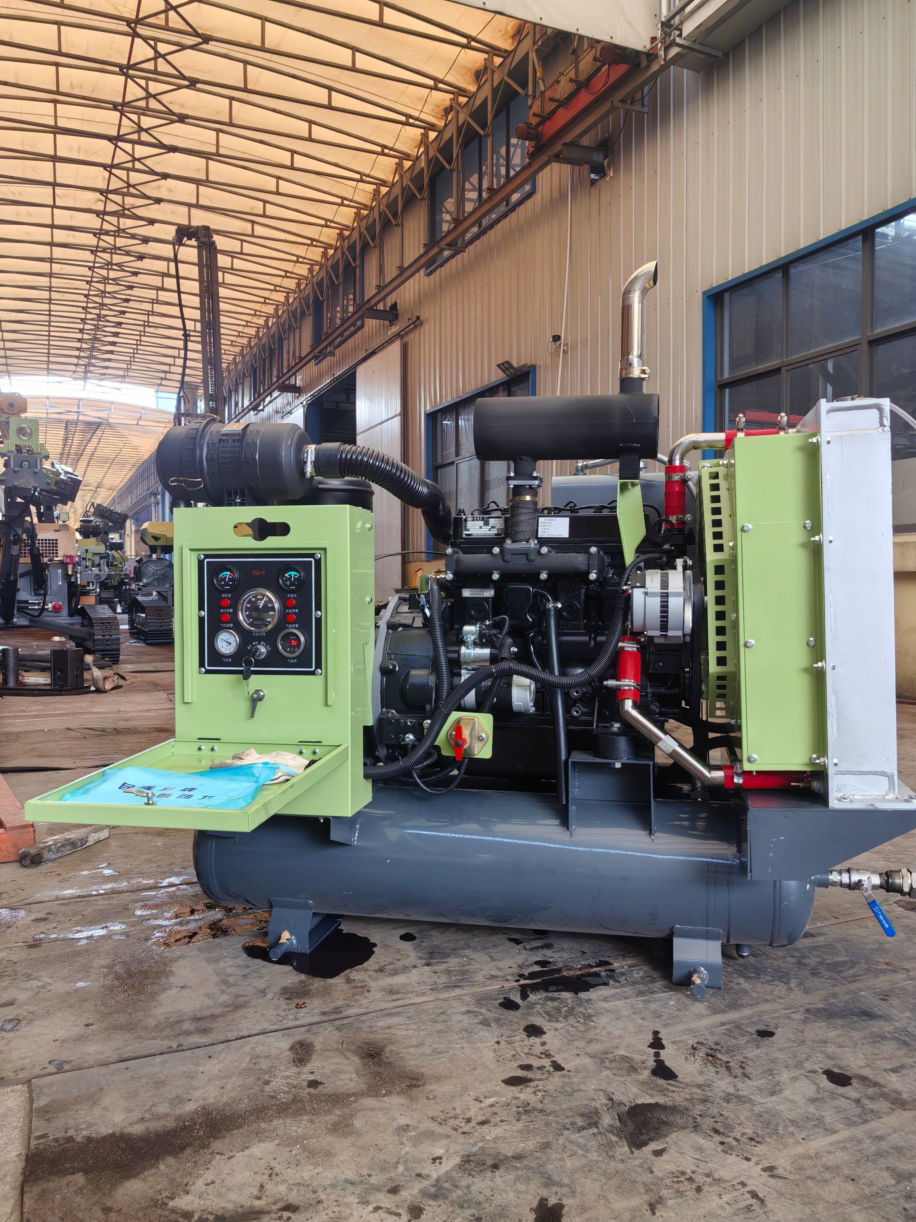 185cfm 8 bar Cummings Engine diesel Screw air Compressor Portable for Drilling Borehole