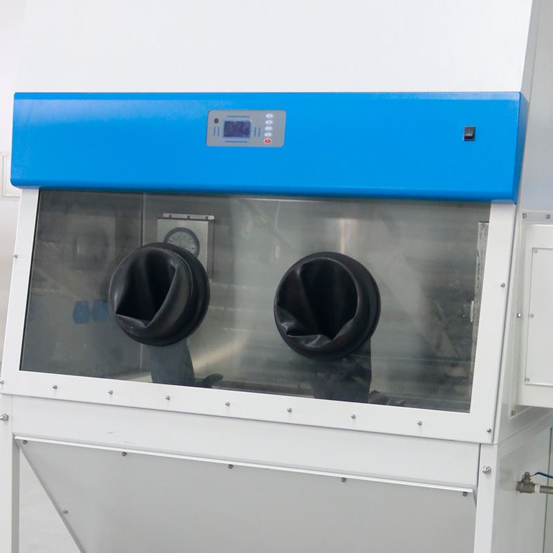 BIOBASE Class III Biological Safety Cabinet with with ULPA Filtered Supply and Exhaust air Safety Cabinet for Lab
