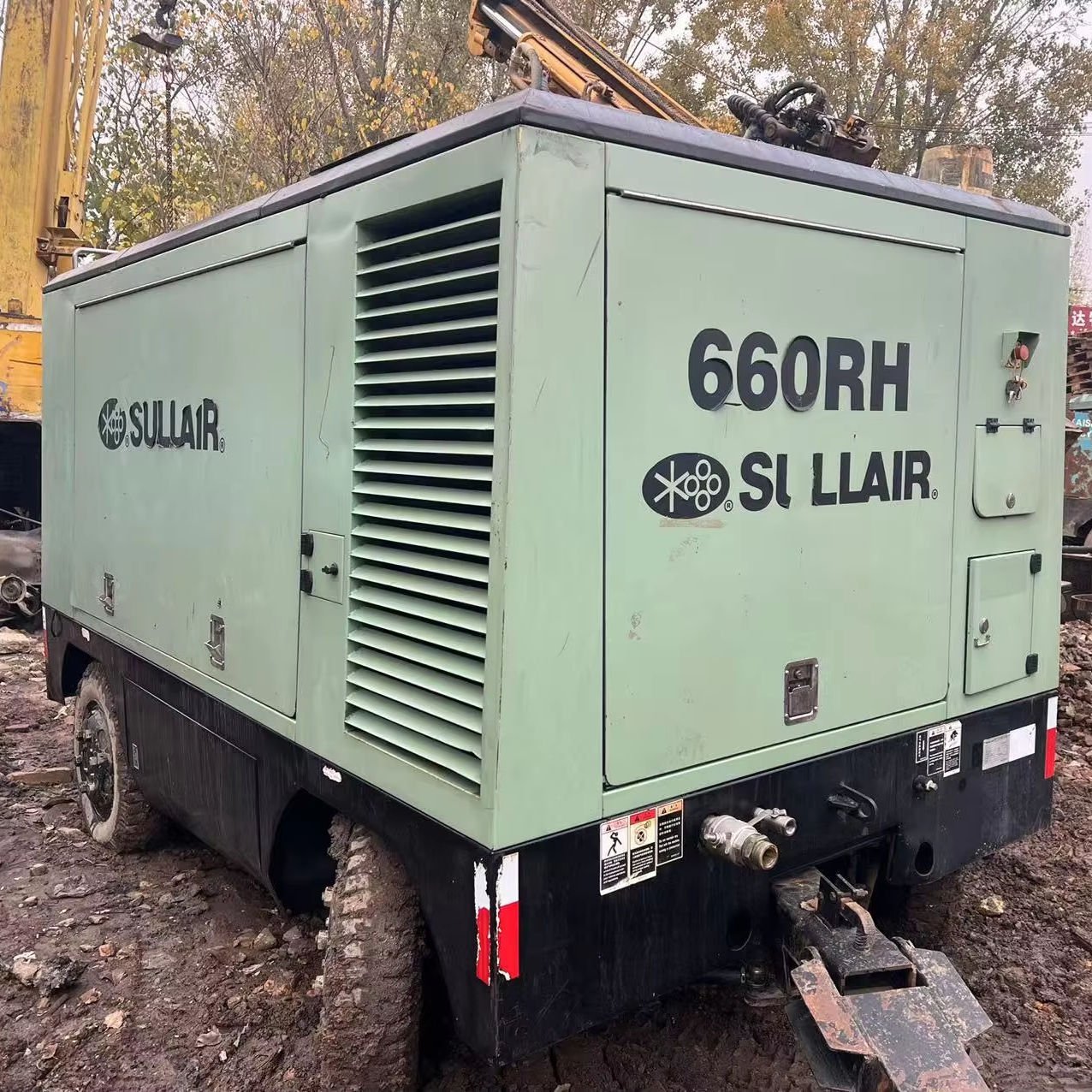 Used High Quality Portable Screw Air Compressor Diesel Compressor