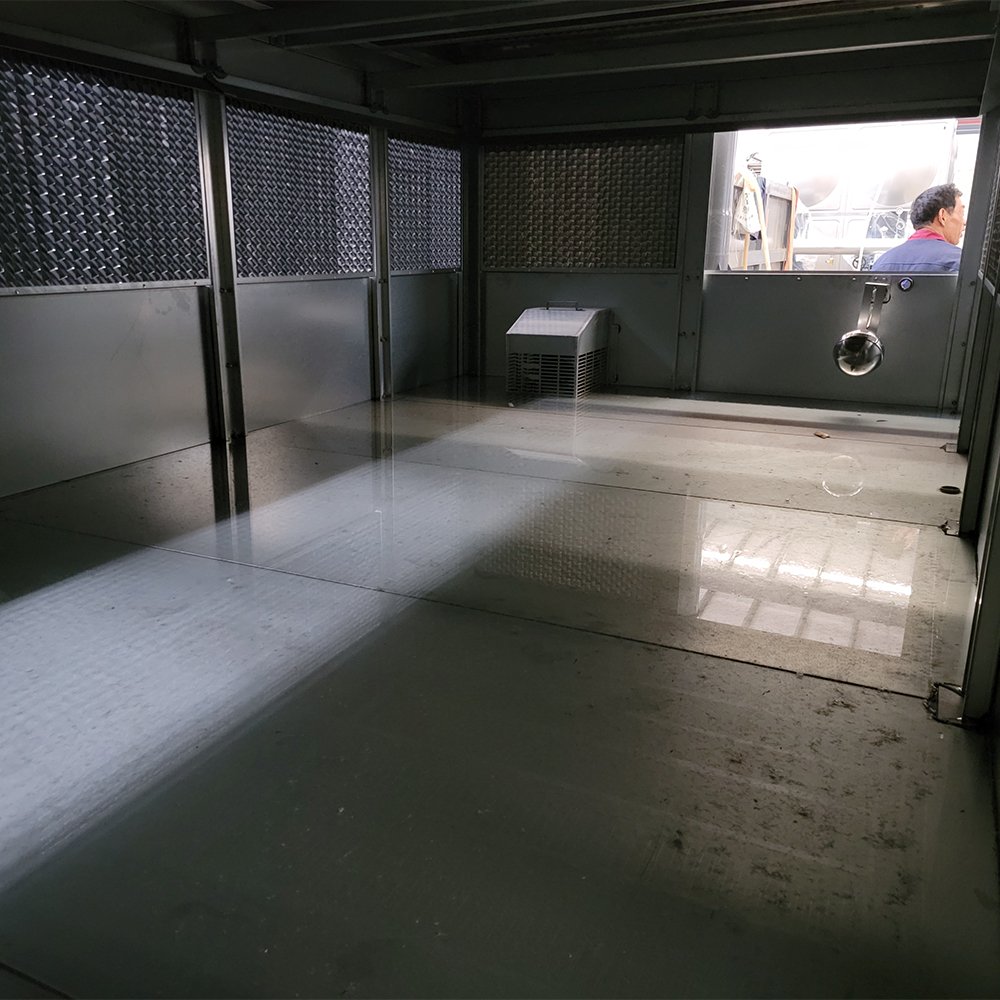 CTI Industrial Counter Flow Water Closed Cooling Tower for Refrigeration Application Cold Storage Ice Factory
