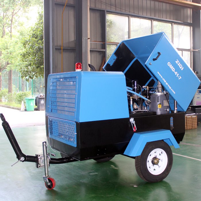 Most Popular Three Stage High Efficiency Oil/Air Vessel 41Kw/55hp Germany Technology Screw Air End Air Compressor