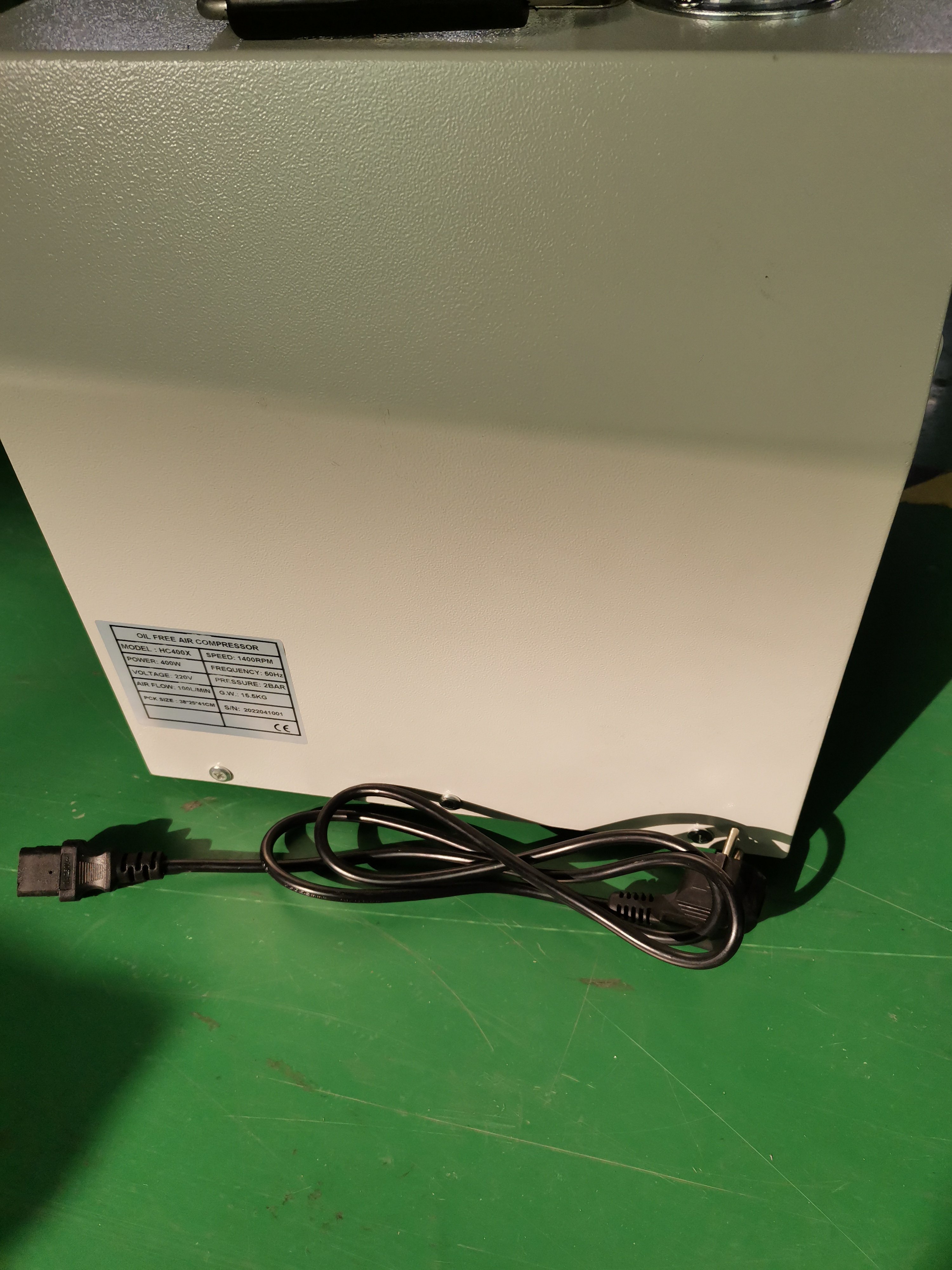 Oil Free Portable 0.4KW Silent air Compressor with Cabinet for Dental Chair