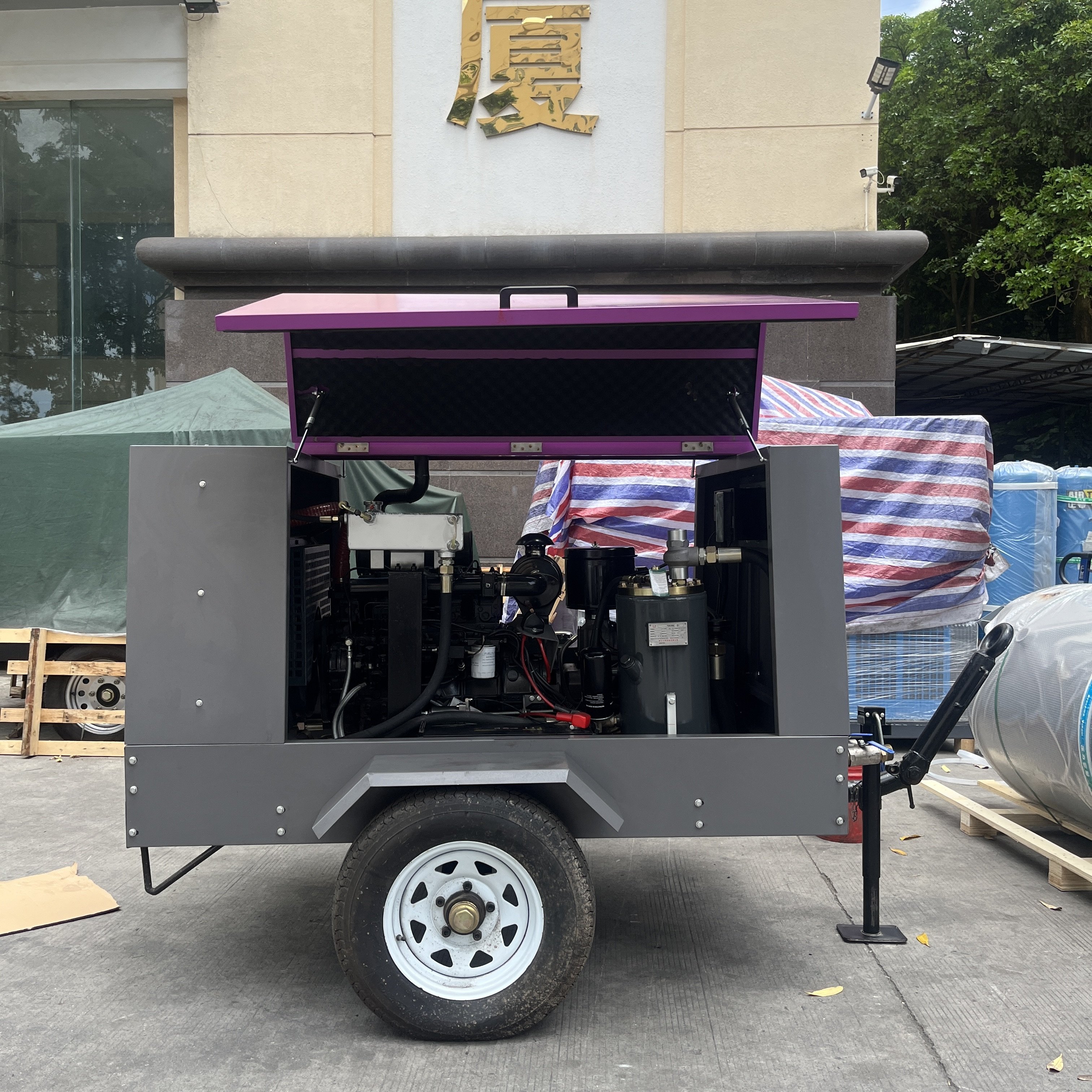Airstone Industrial Mobile 41KW 185 Cfm Diesel Portable Air Compressor for High Pressure Air Pump for Mining and Rock Drilling