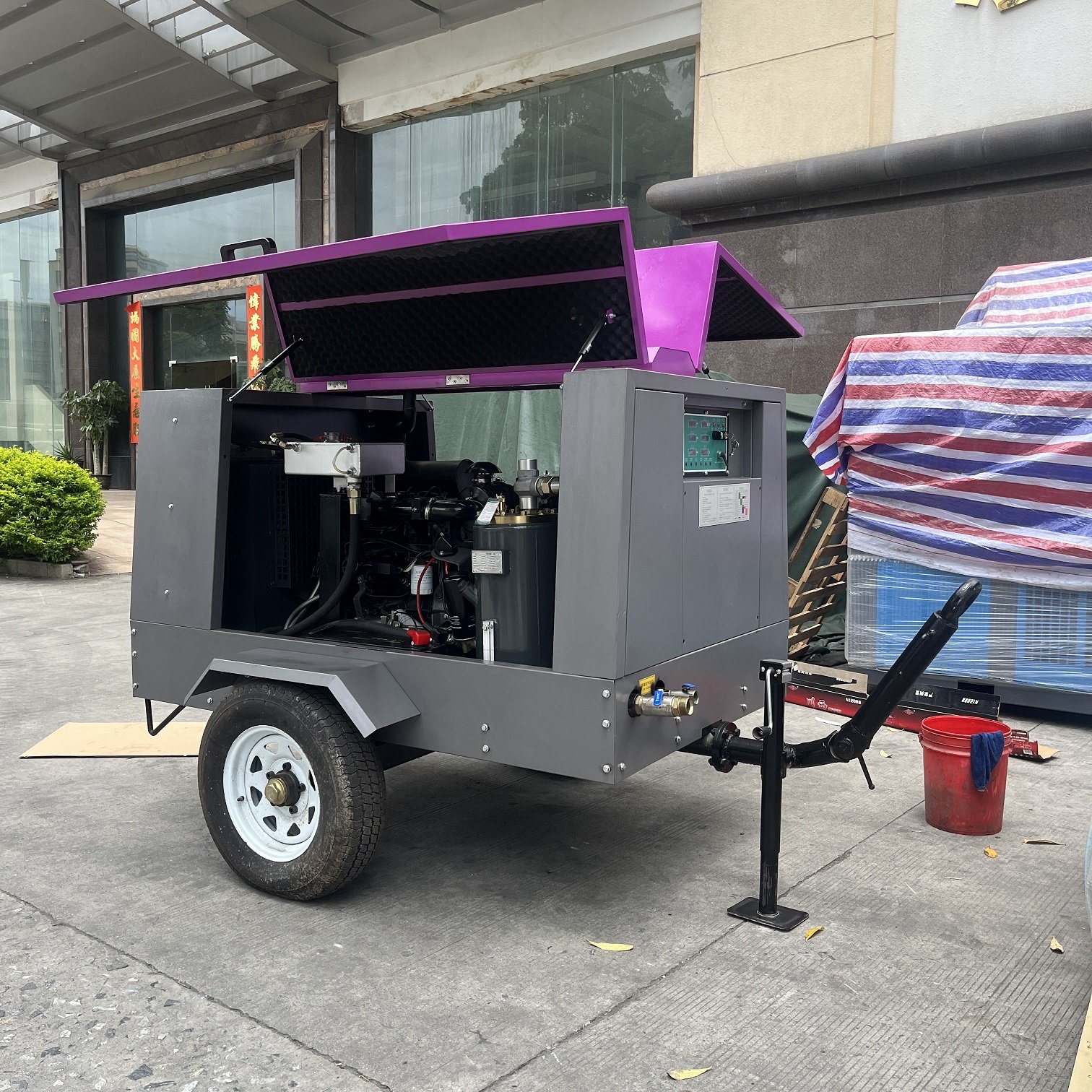 Airstone Industrial Mobile 41KW 185 Cfm Diesel Portable Air Compressor for High Pressure Air Pump for Mining and Rock Drilling