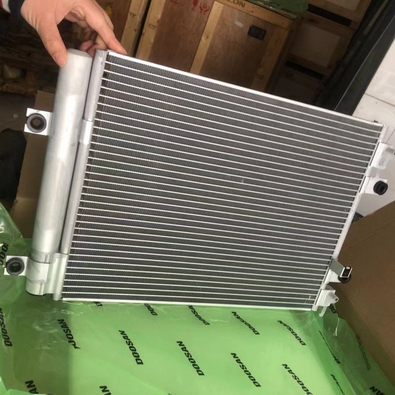 DEVELON DAEWOO DOOSAN Excavator Air Conditioner Parts Carrier Condenser Coil Manufacturers 440204-00073 for DX75