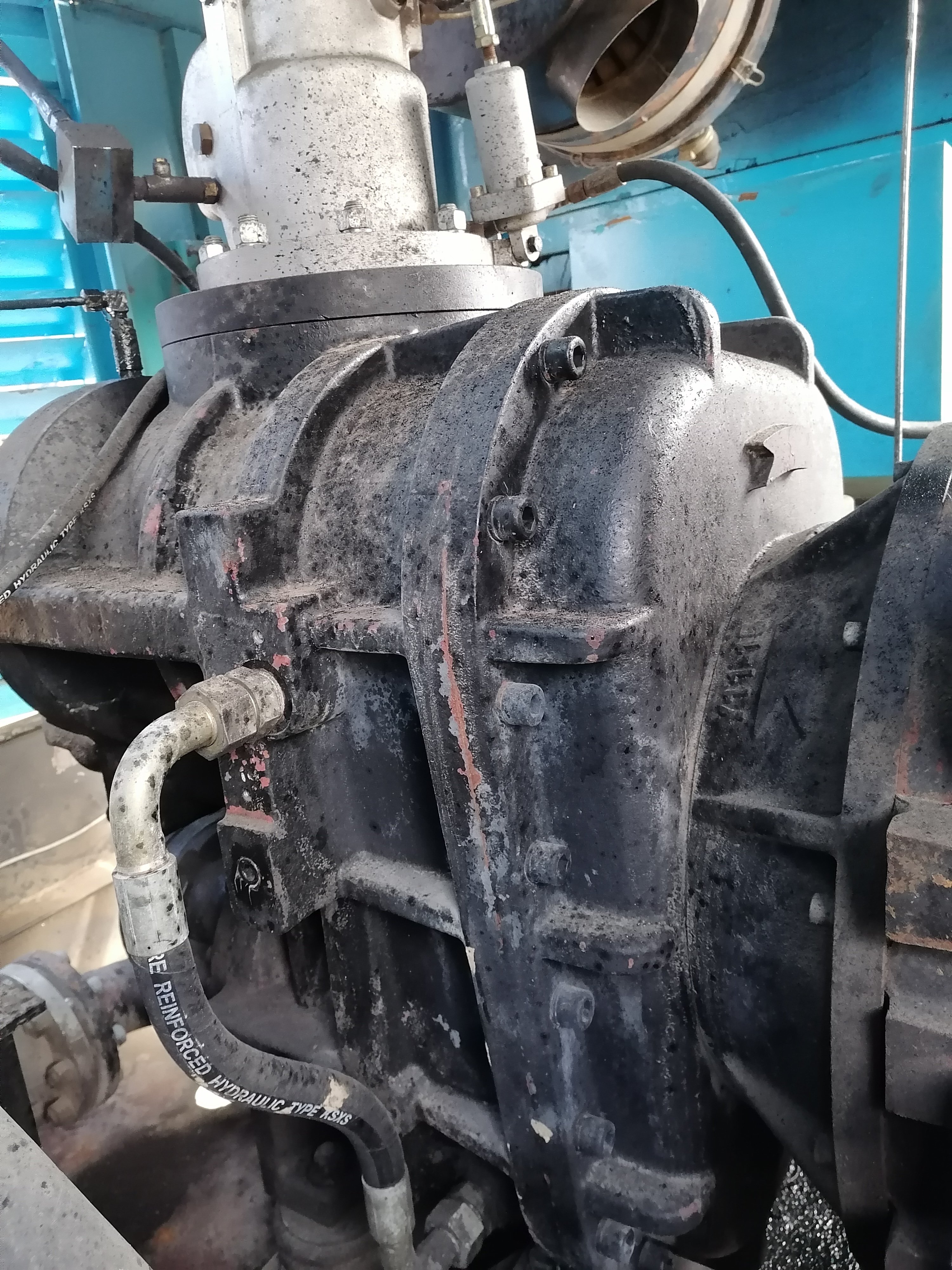 Used Good Quality air Compressor diesel 22bar 31000L/min diesel Compressor