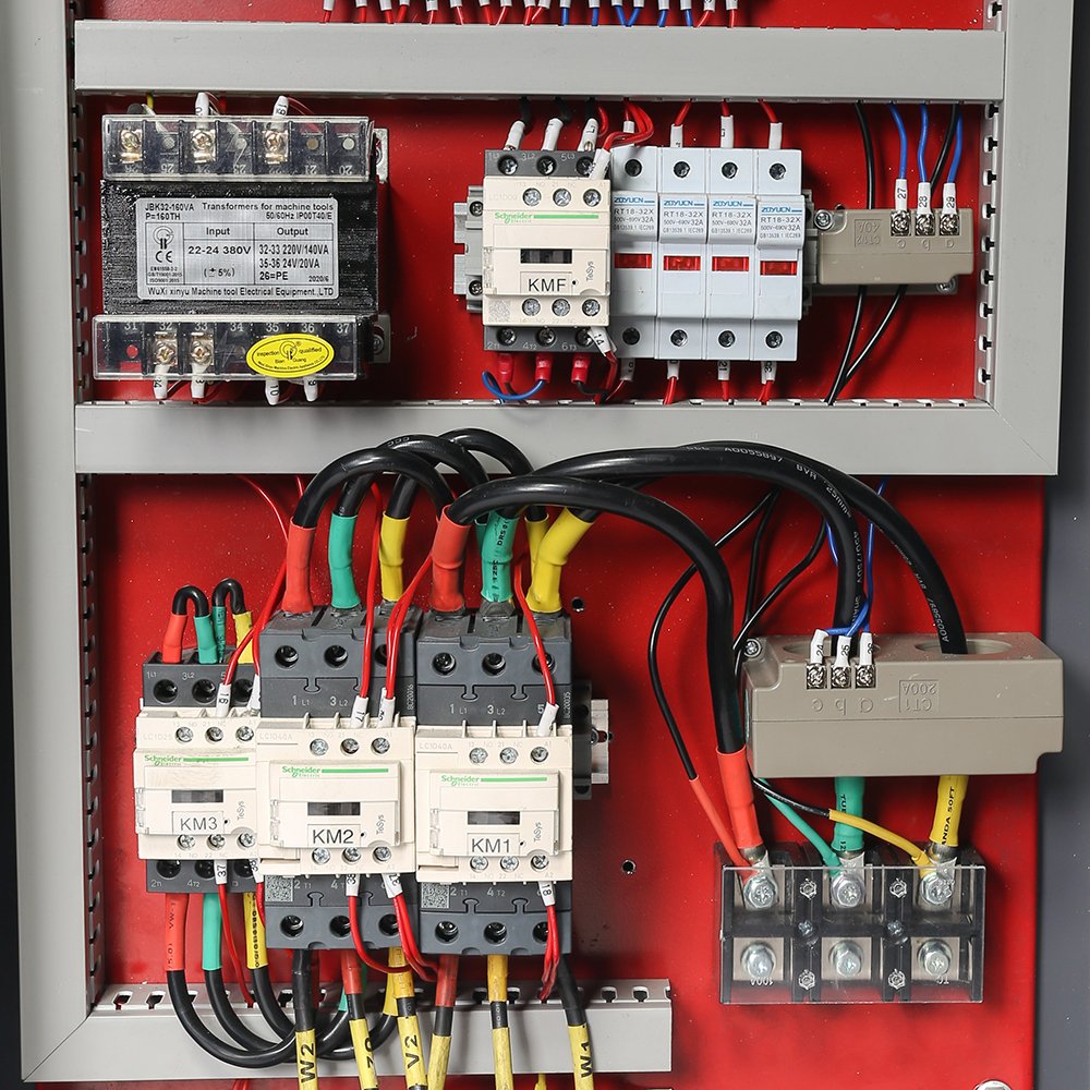 XLAM150A Direct-driven 110KW Screw air Compressor