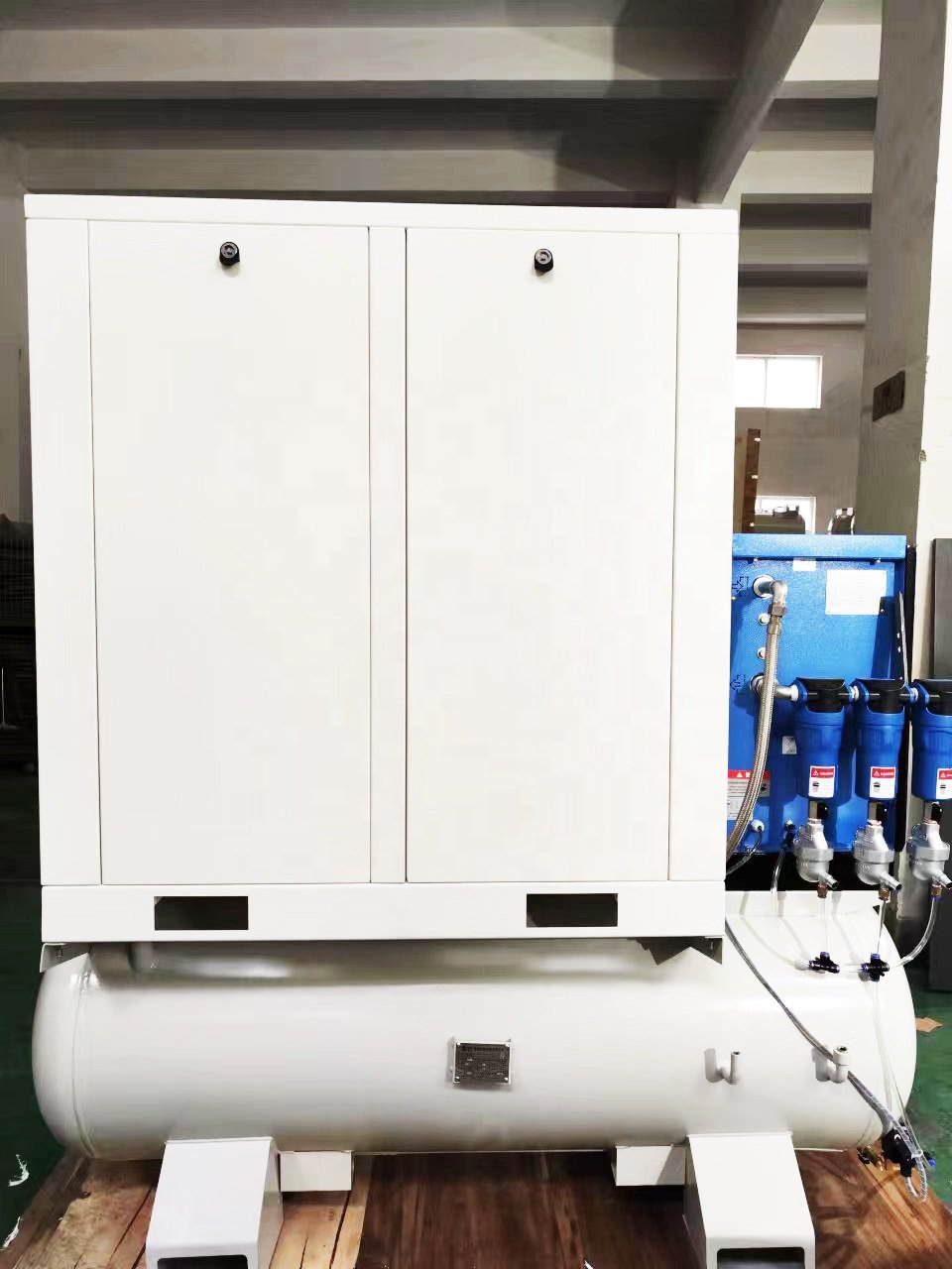Quiet Oil Free Scroll Air Compressor for Precision Machine Tool With 300L air Receiver tank Refrigerated air Dryer