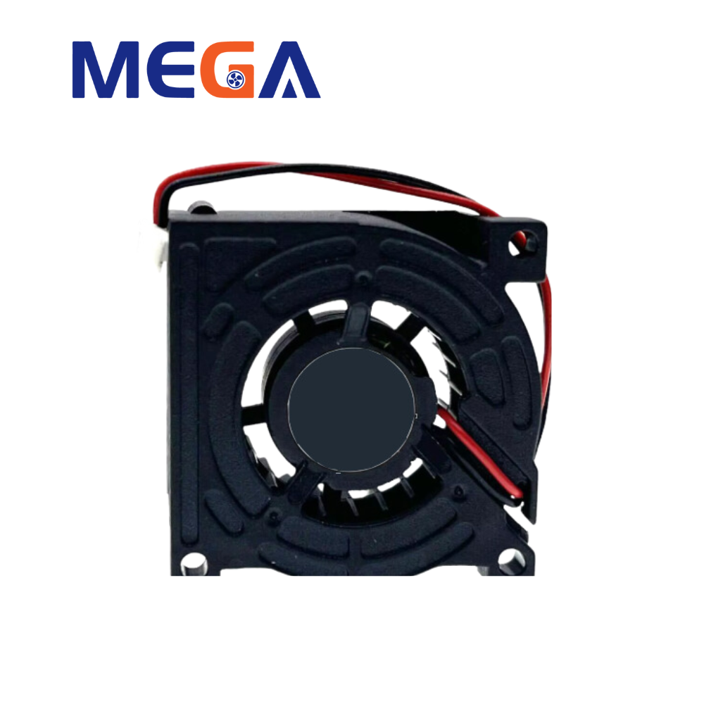 Energy Efficient 6000 RPM Mini 3015 5V 12V 30x30x15mm Exhaust Fan for Laptops and Power Adapters