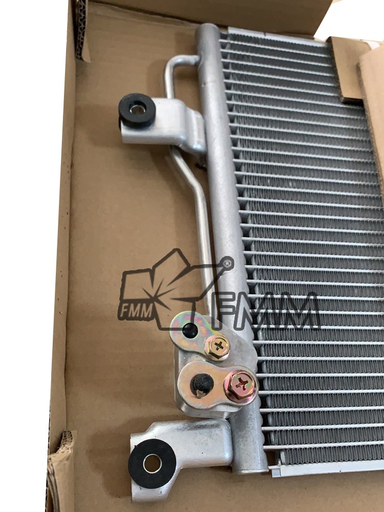 Car AC Condenser for Mitsubishi Delica L400 Dongfeng Fengxing Refrigeration Compressor MB946630 87016A MR206800