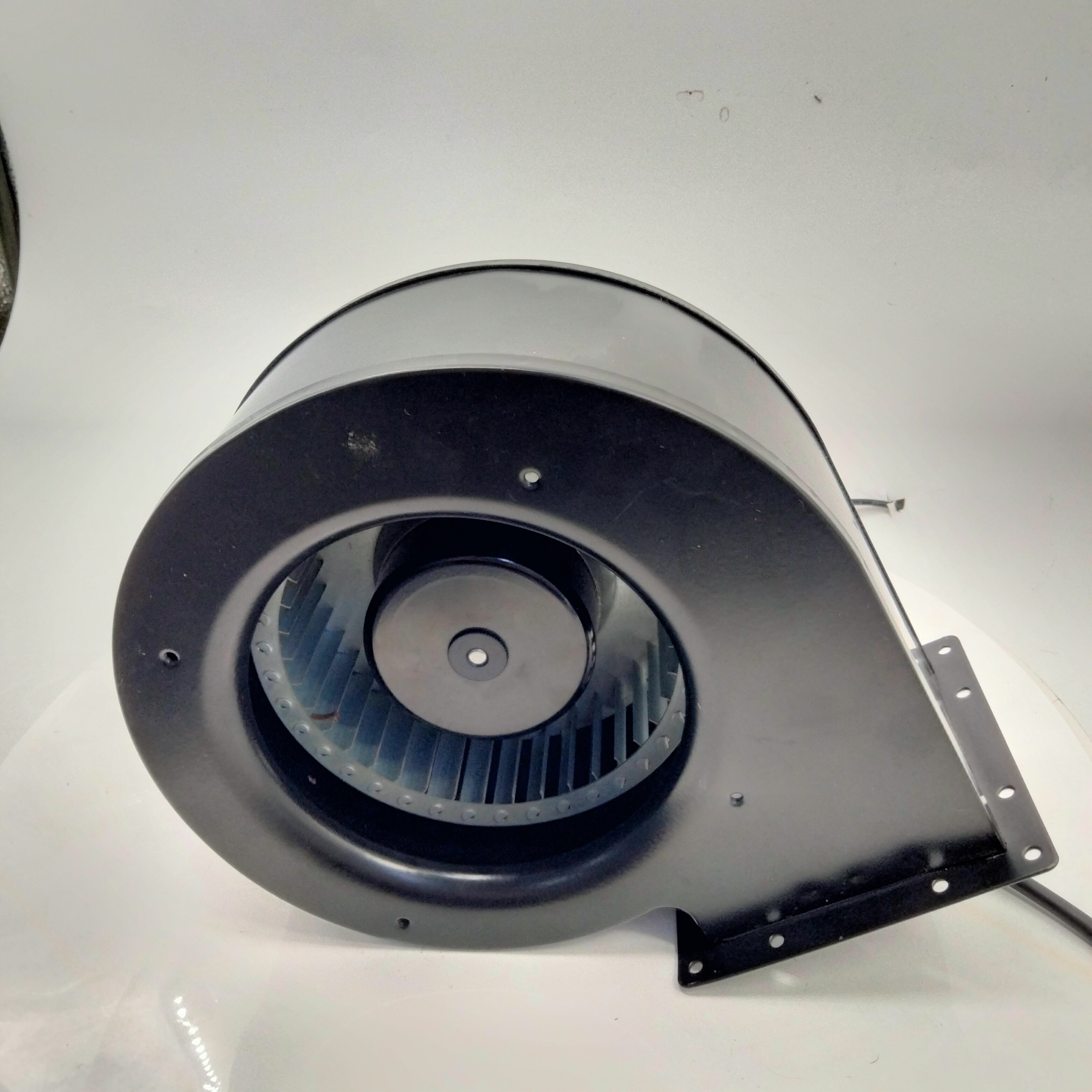 Low Noise 220V CE Certified 200mm Radial Heatsink Fan Centrifugal Blower Fan for Marine Boat