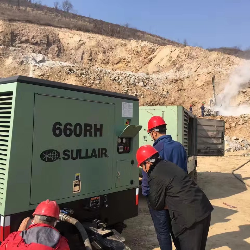 Sullair 660RH Diesel Portable Rotary Lubricated Screw Air Compressor 660cfm 15m³min 250psig 17bar