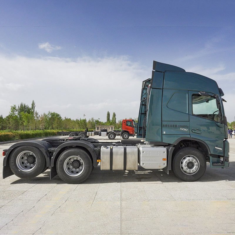 Support Multiple Payment Methods Load Capacity FM Truck 4X2 Tractor Truck Euro 5 Euro6 460HP Tractor Truck for Sale