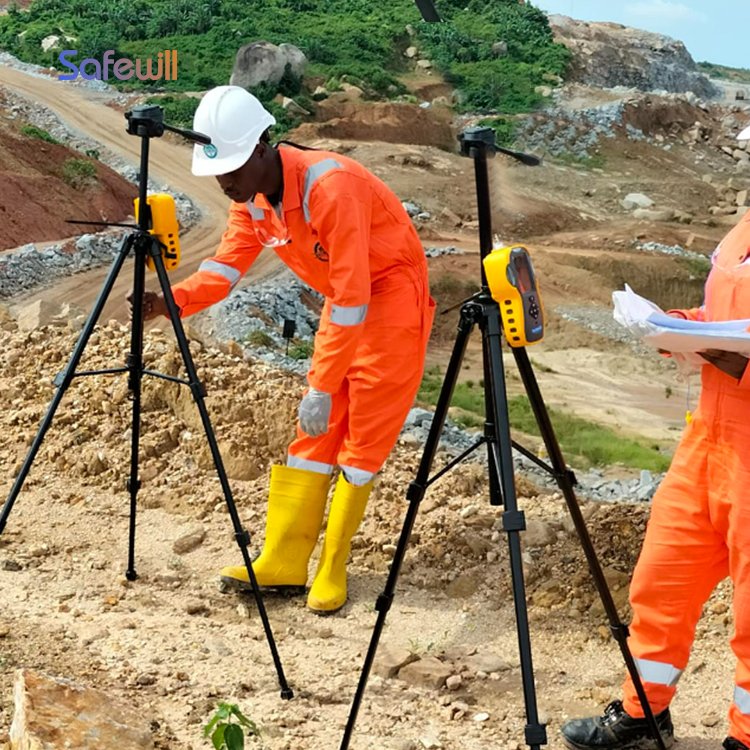 Portable Chlorine Gas Detector CL2 Detector With Measuring Range 0 to 100ppm Resolution 0.1ppm Built-in Micro Sampling Pump