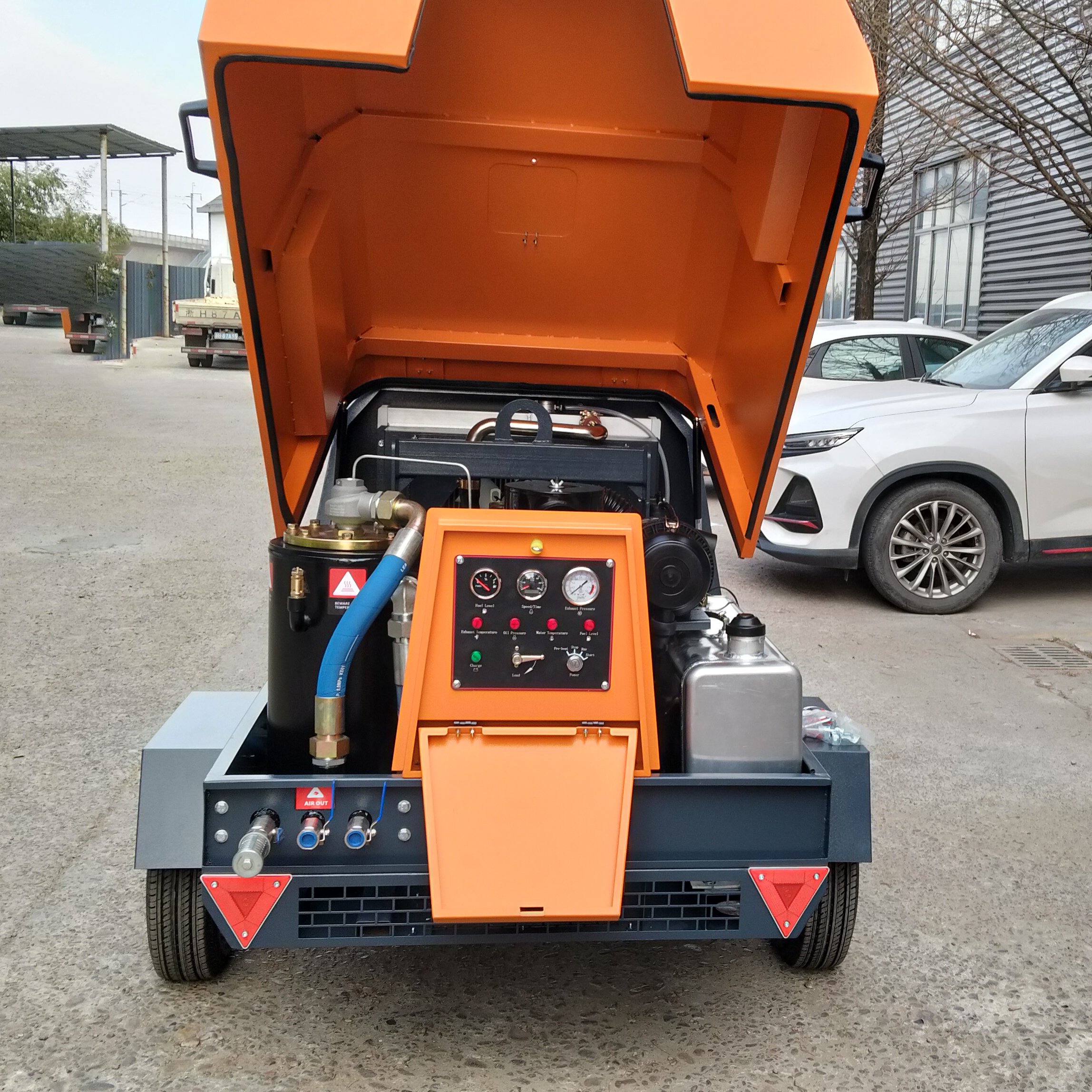Small Towable Compresor De Aire 185 Cfm Portable diesel Screw Imported Engine air Compressor