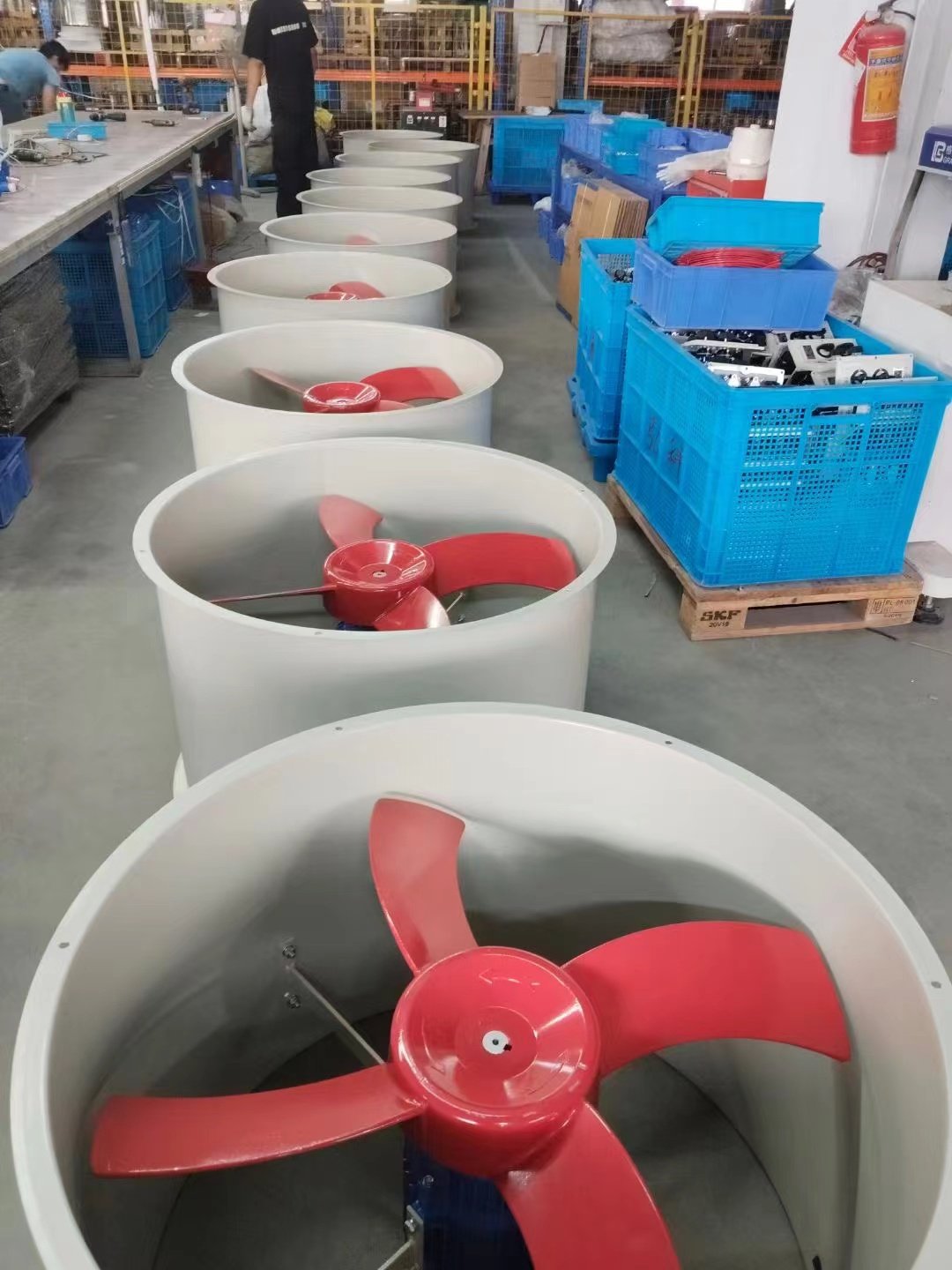 AC 380V Industrial Aluminum Blade Axial Flow Exhaust Ventilation Roof Fans for Warehouse Cooling Restaurant ROHS Certified