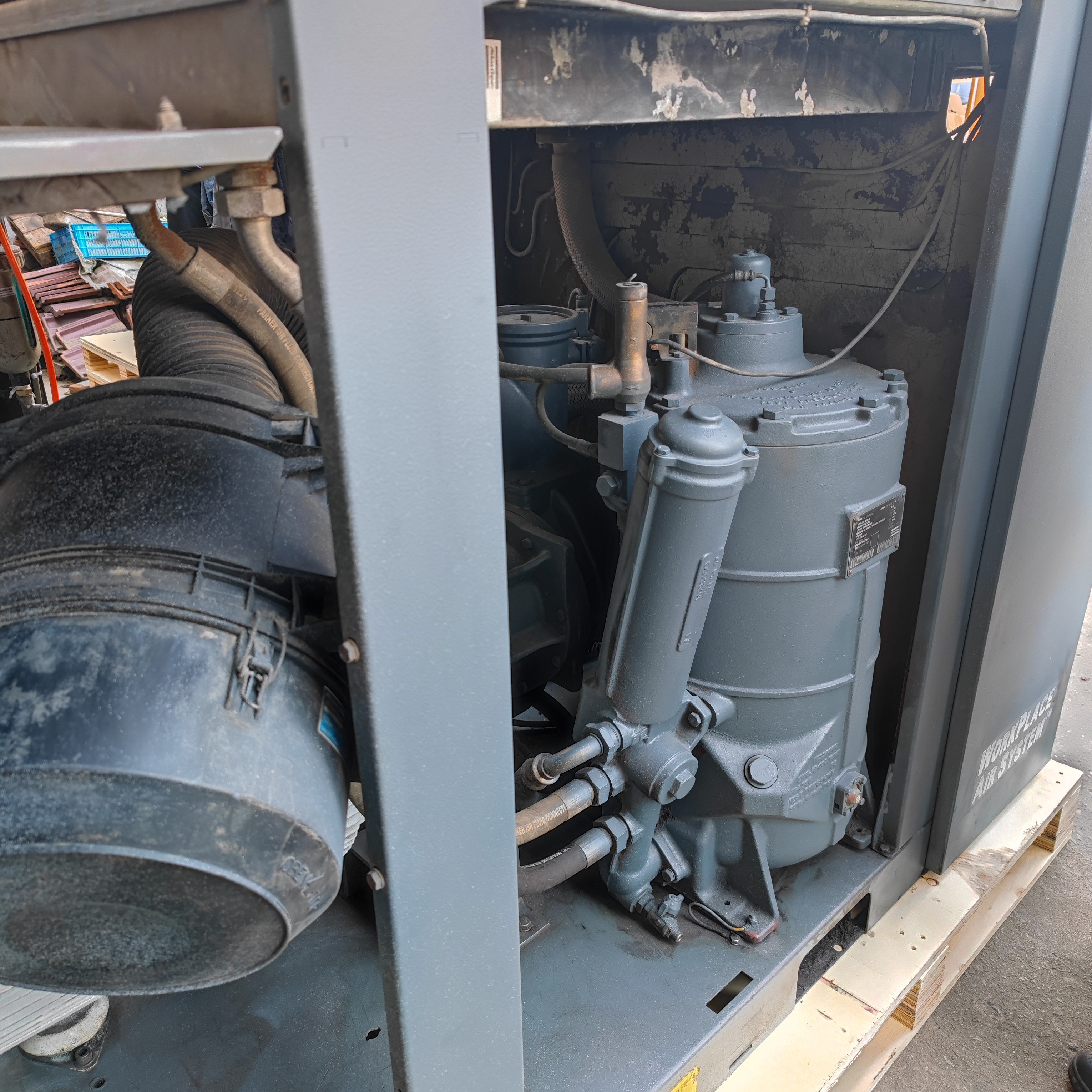 Cheap Price Atlas Copco Used Second-hand Oil Injection Screw Air Compressor GA75 GA75+