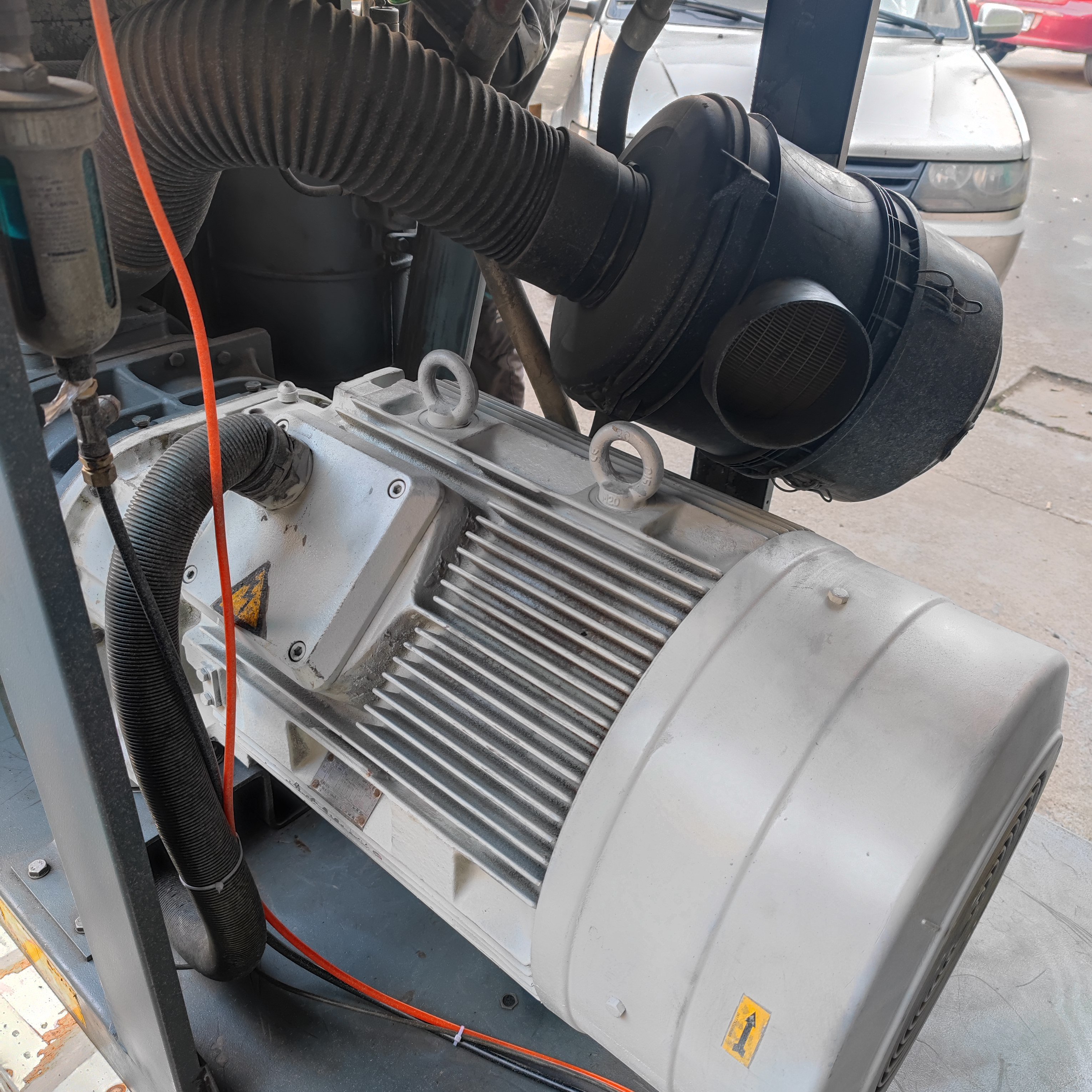 Cheap Price Atlas Copco Used Second-hand Oil Injection Screw Air Compressor GA75 GA75+