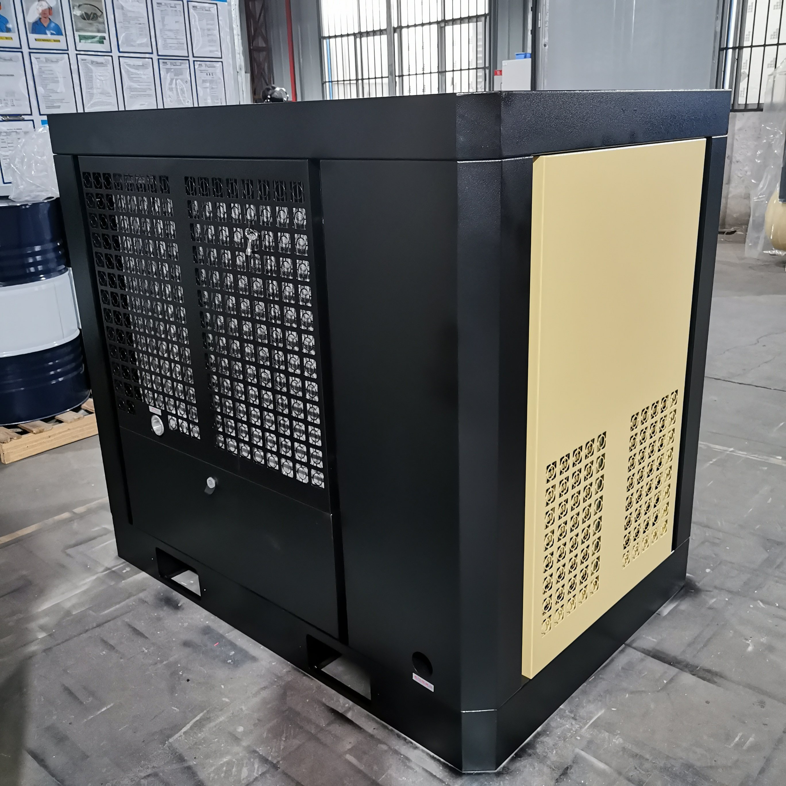 37 Kw 8/10 bar 50 hp PM VSD air /water Cooled Belt /direct Driven Reliable and Durable Screw Air Compressor 3.6 M^3/min 128 Cfm