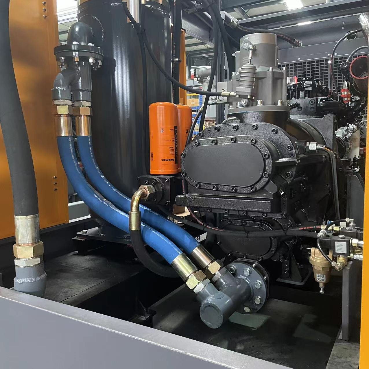 Youli 264KW Rated 294KW Diesel Engine Screw Air Compressor for Water Well Drilling Machines