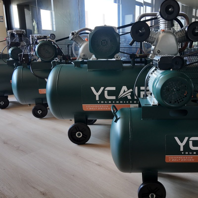 AV2065 Iron Pump 200 Liter Classic Appearance and Streaming Design Belt Driven Air Compressor No Handle