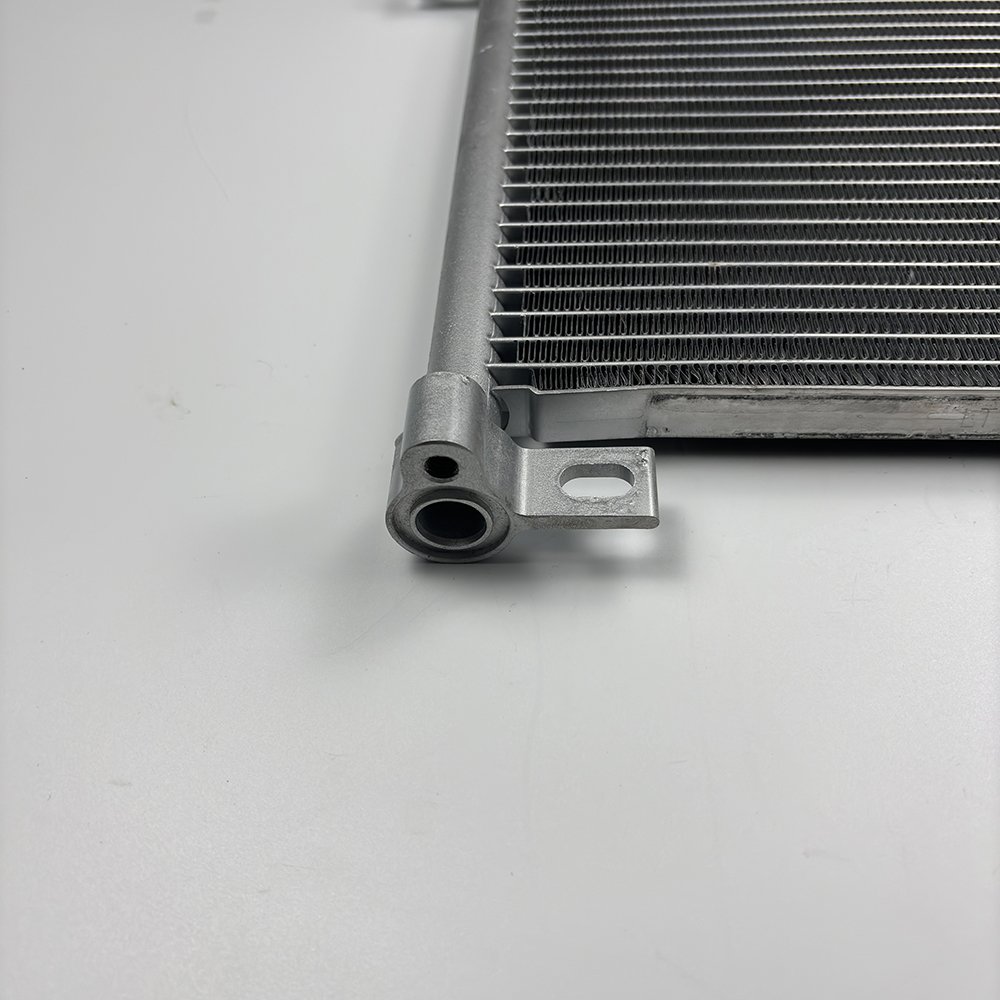 Aftermarket Car Auto Air Conditioning System Auto AC Condenser for VOLVO FH NH OEM 21893823 22212982